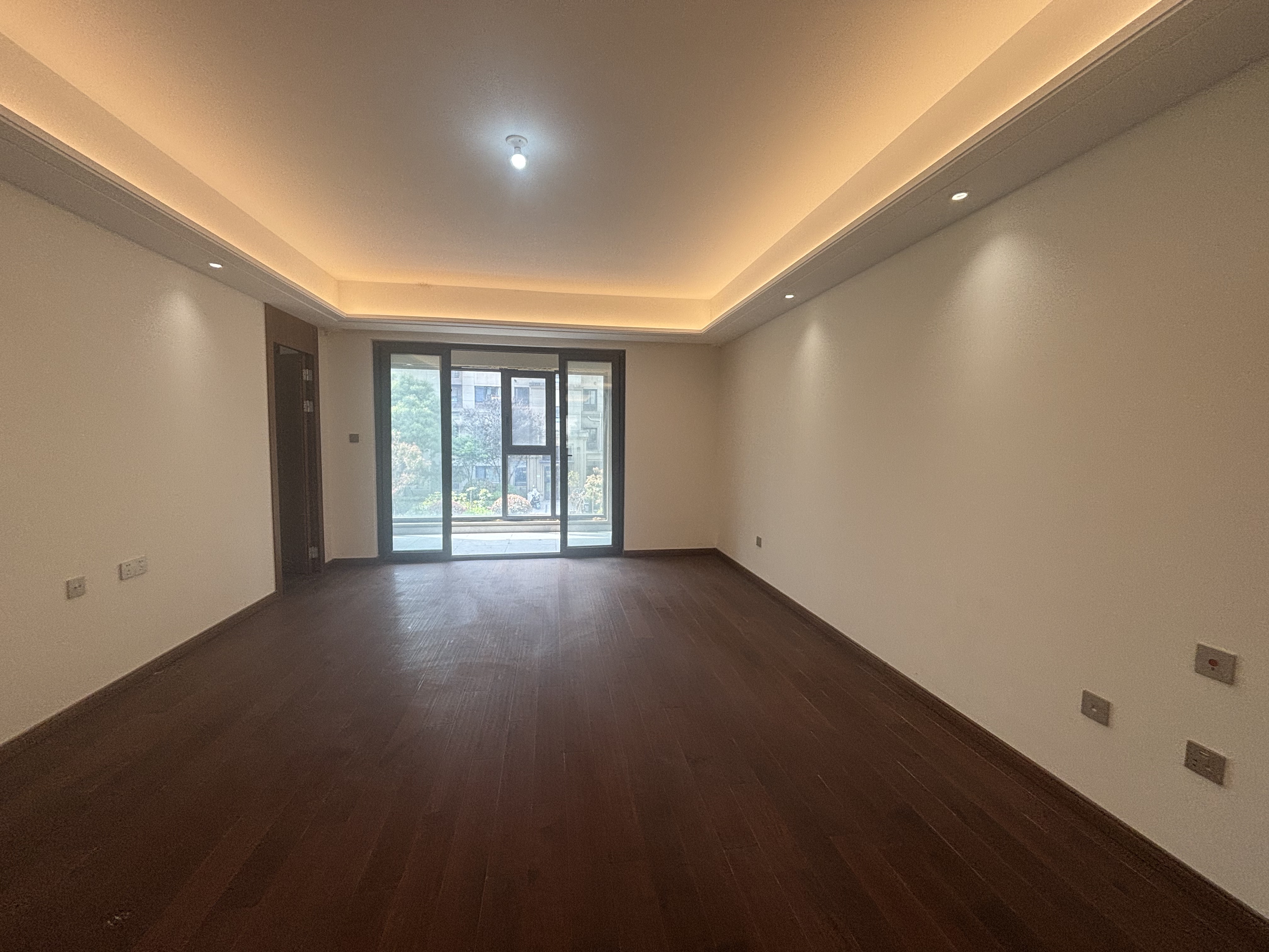 中南万科大都会 4室2厅2卫 160m²