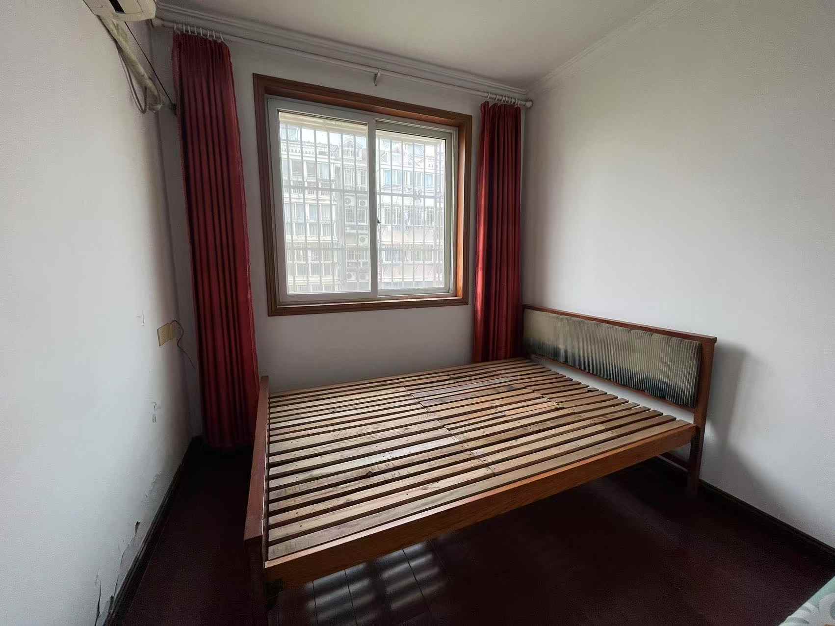 怡园北村南区 2室1厅1卫 101m²