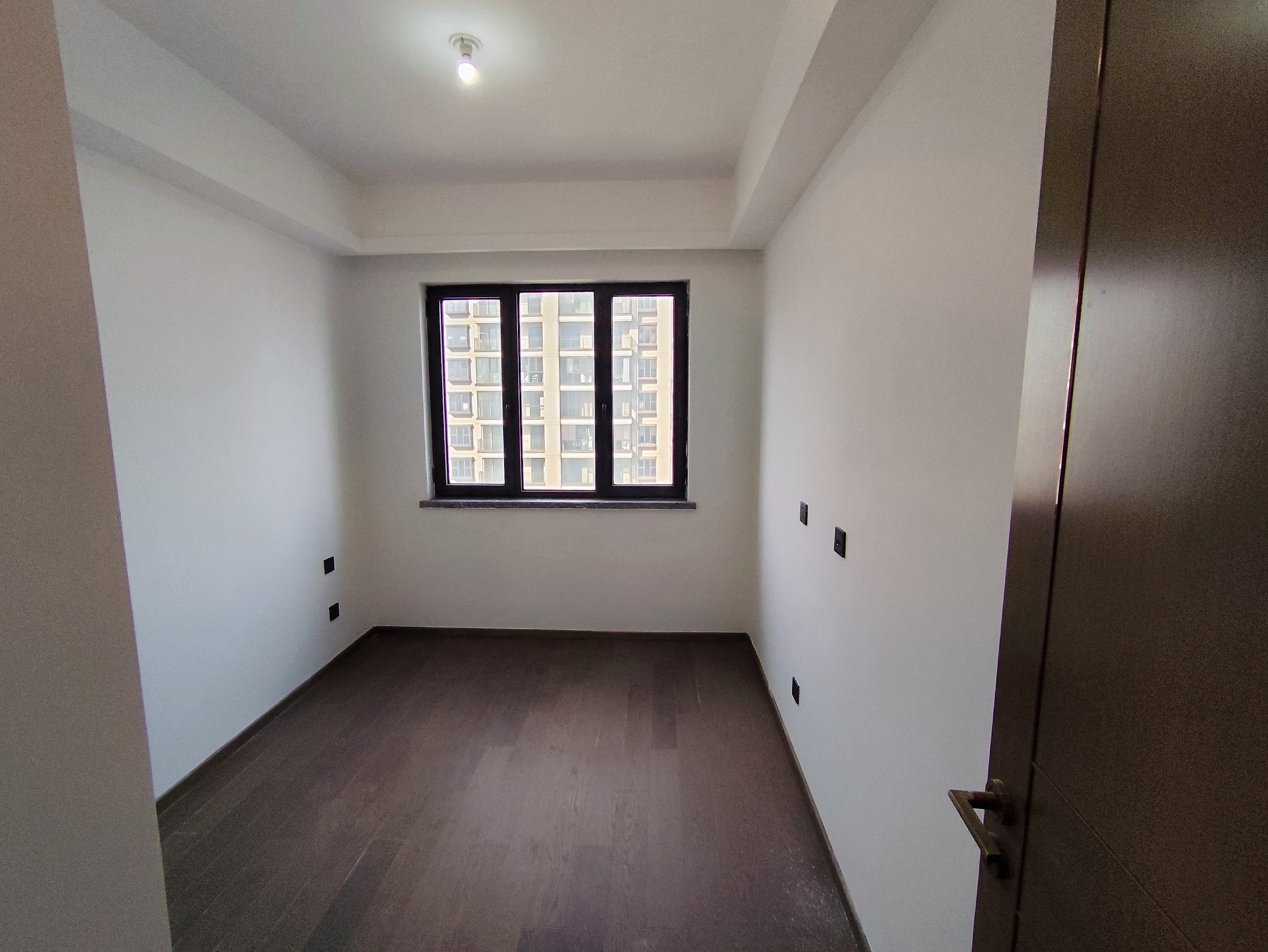 都会沁园 4室2厅2卫 149.90m&sup2;