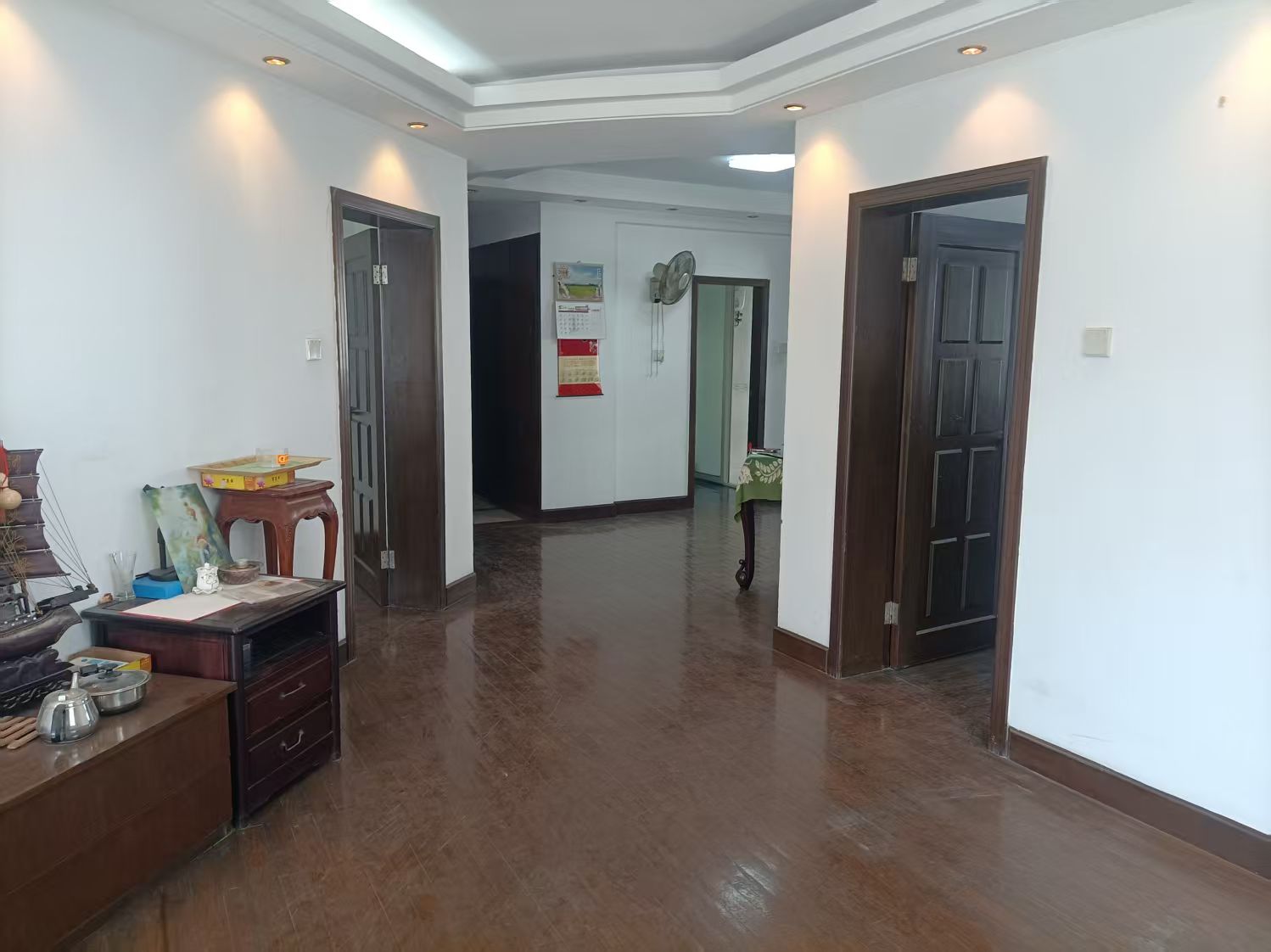 濠西园中北小区 3室2厅2卫 140.08m²