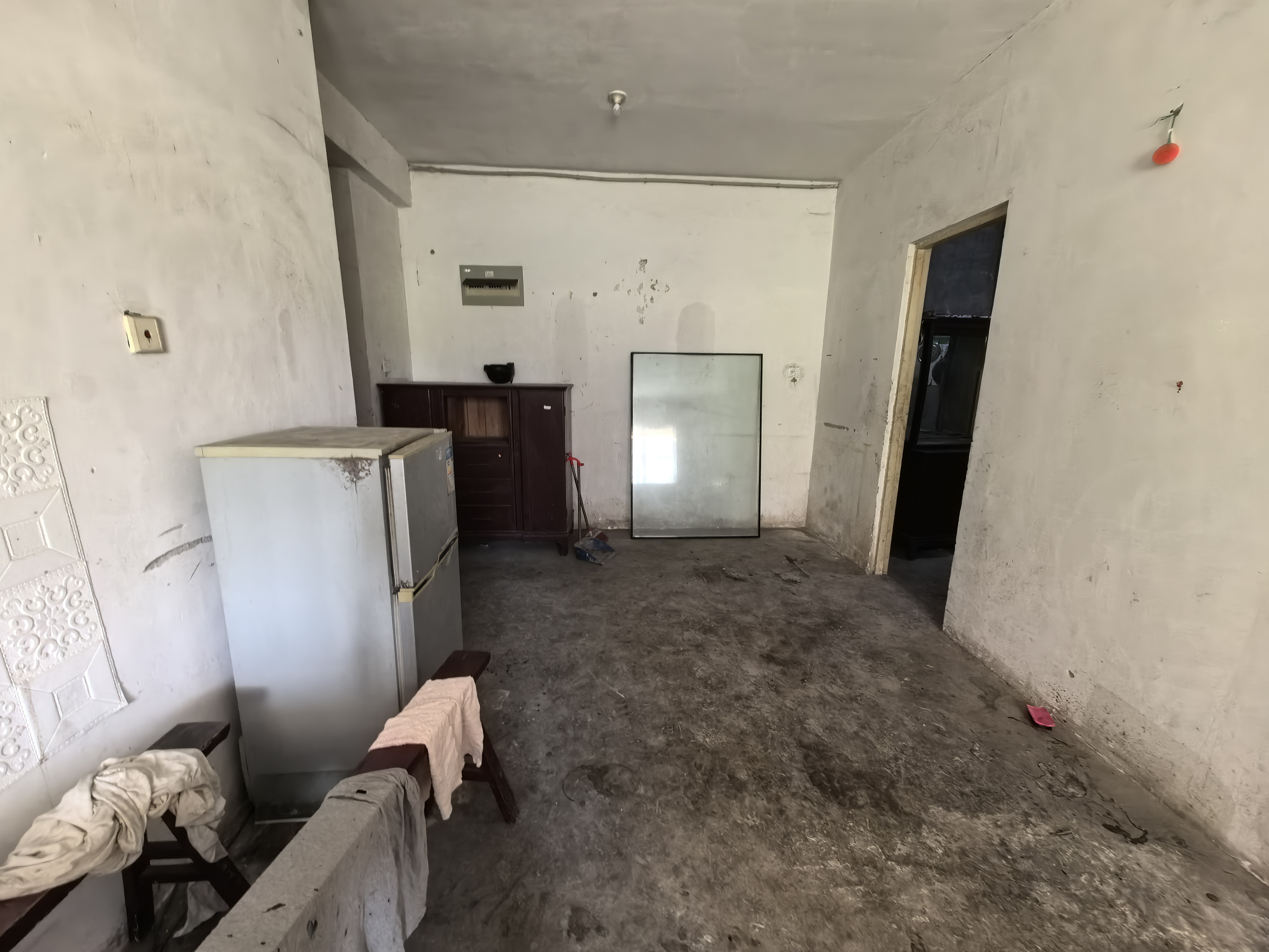 盛唐公寓 2室2厅1卫 98m&sup2;