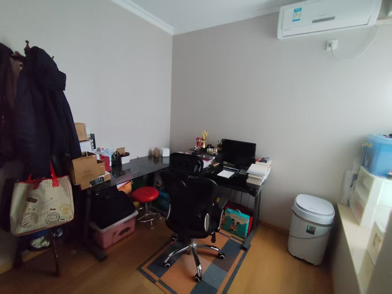 桂花小镇 3室2厅1卫 123m&sup2;