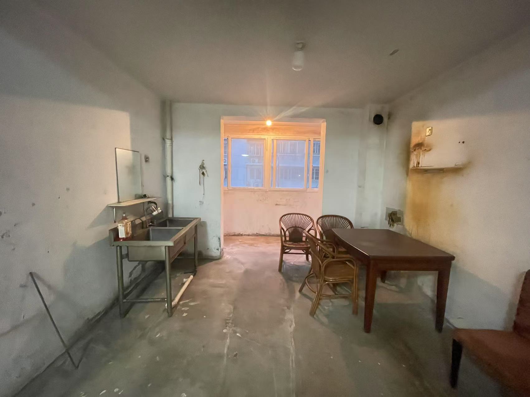 金辉花园 2室1厅1卫 93m&sup2;