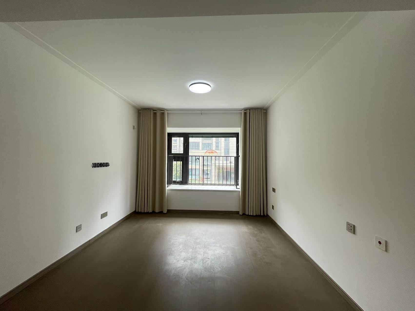 时光漫城 4室2厅2卫 140.00m&sup2;
