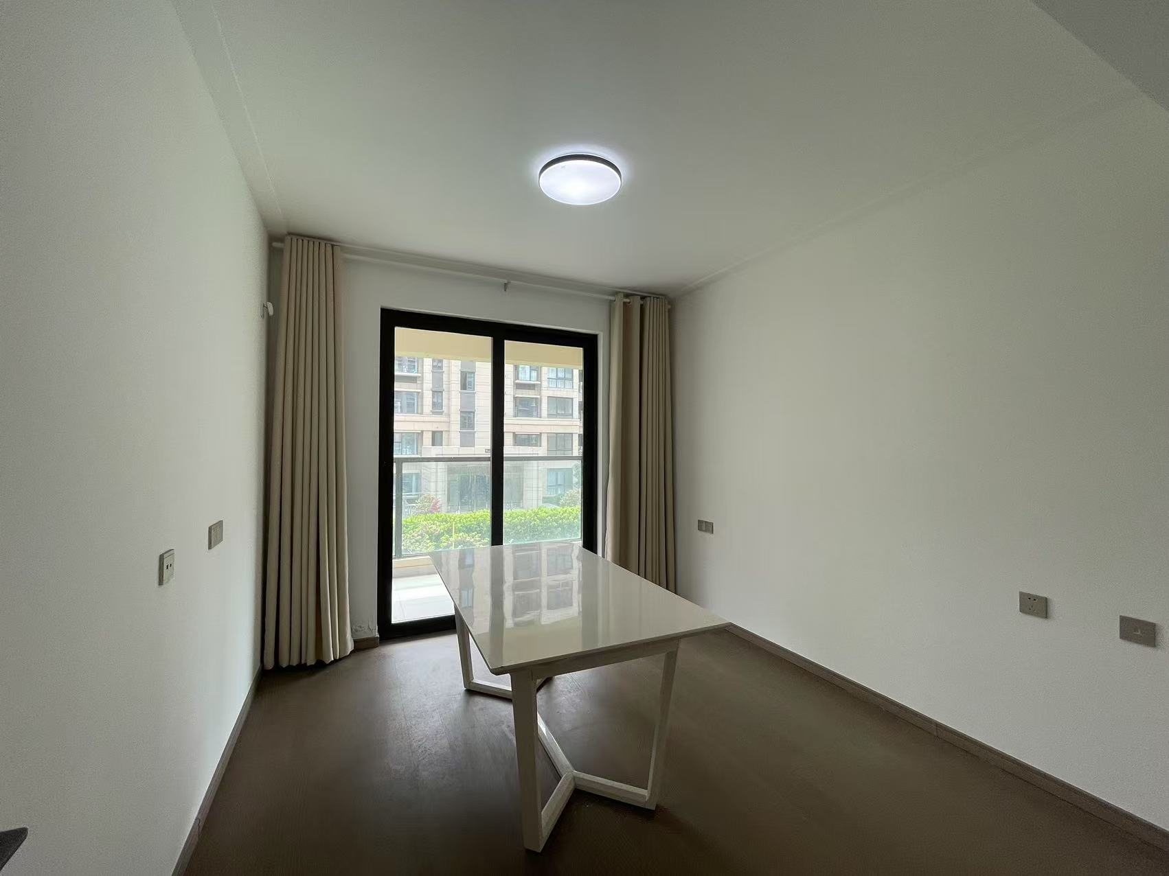 时光漫城 4室2厅2卫 140.00m&sup2;
