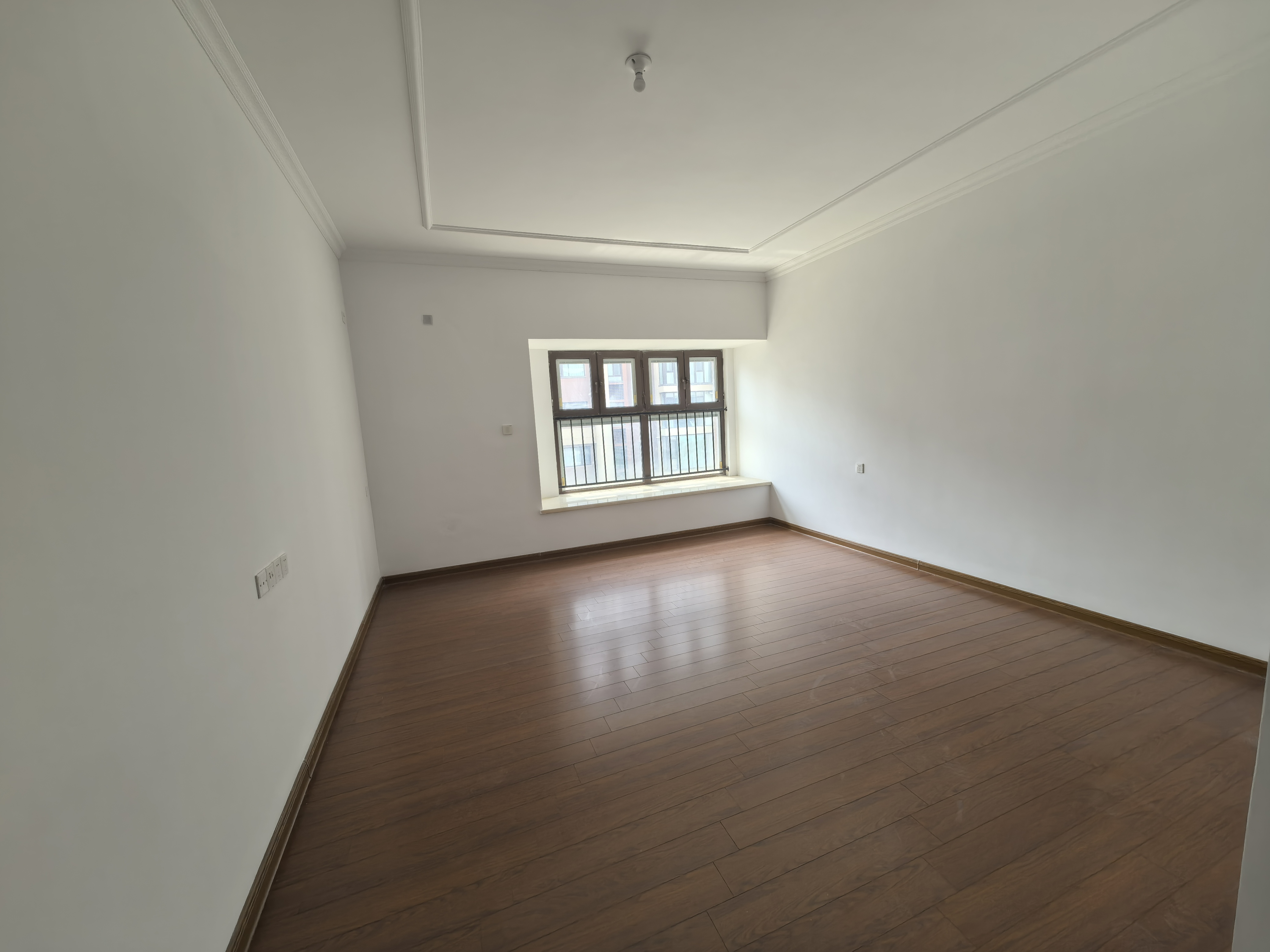 南通碧桂园翡翠华府 4室2厅3卫 266m&sup2;