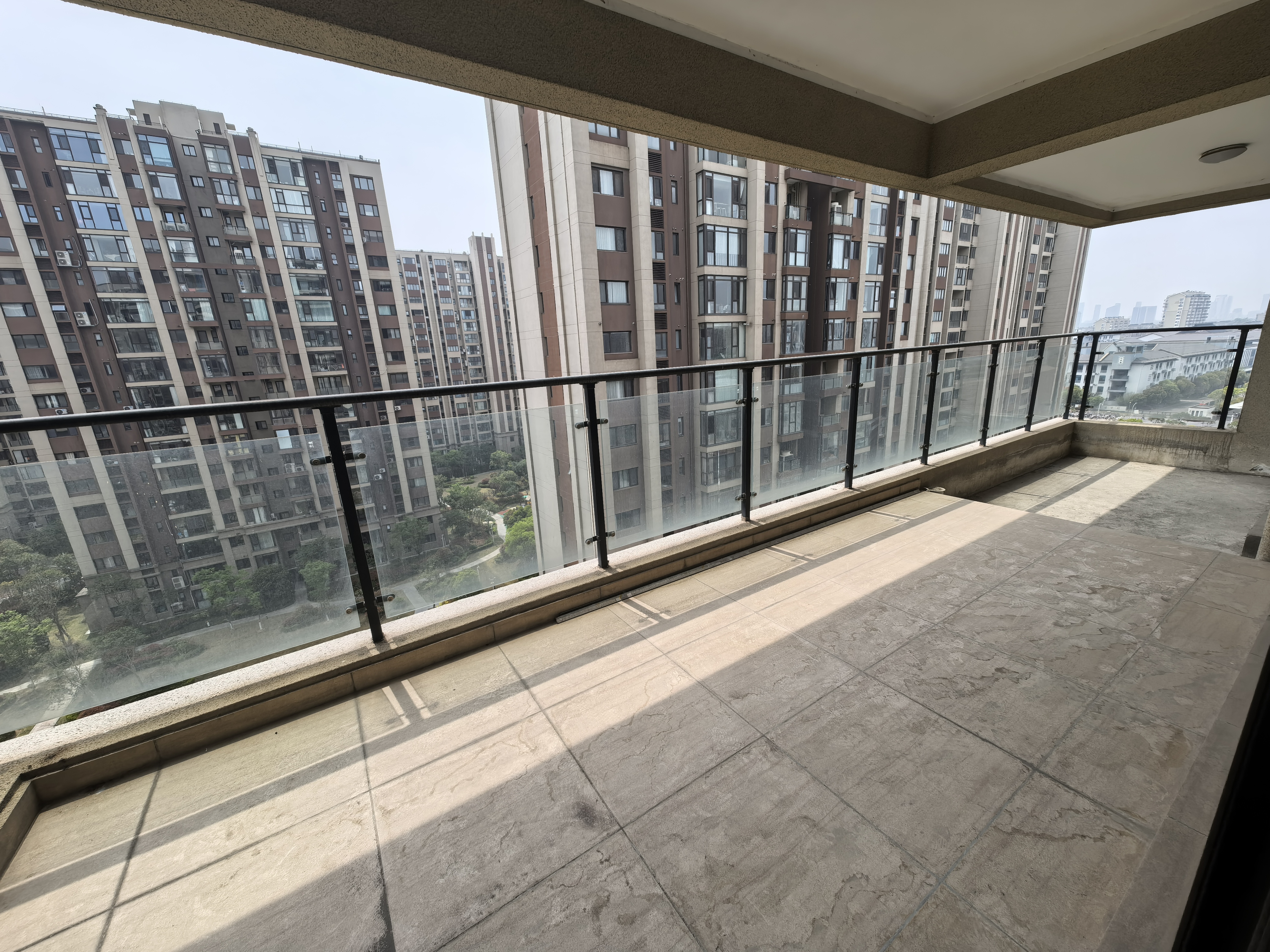 南通碧桂园翡翠华府 4室2厅3卫 266m&sup2;