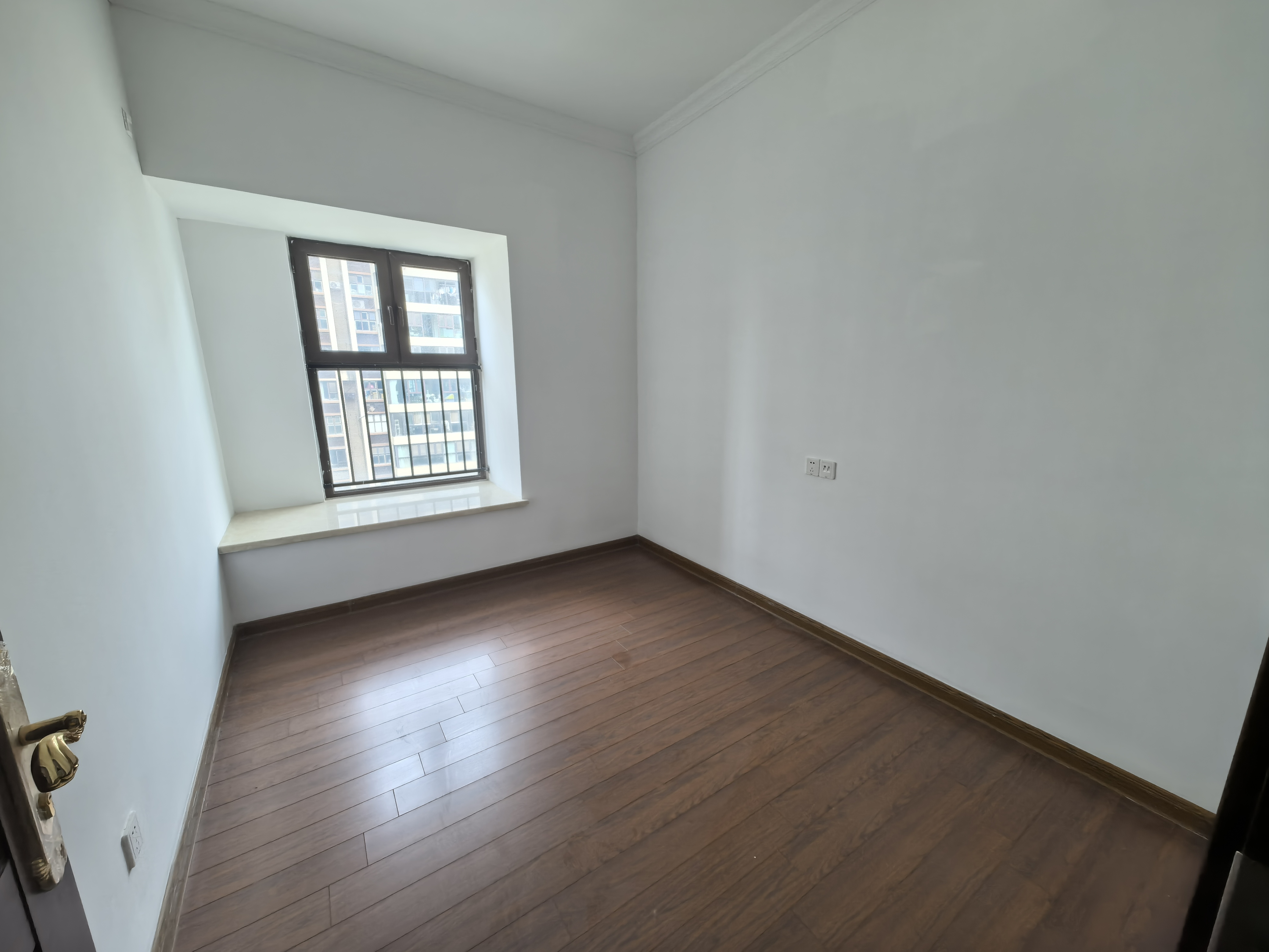 南通碧桂园翡翠华府 4室2厅3卫 266m&sup2;