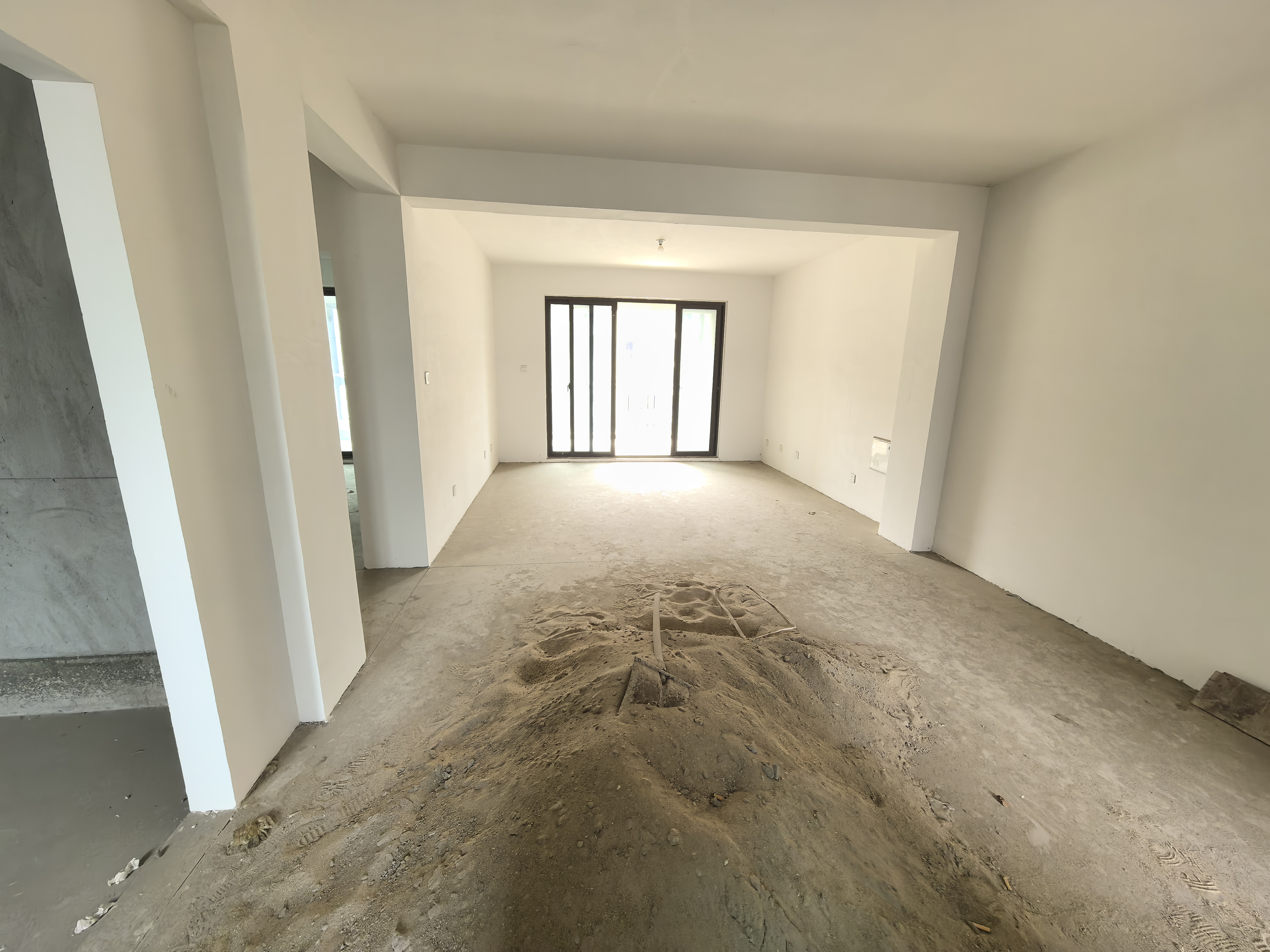 正泰江岸水苑 3室2厅2卫 136.39m&sup2;