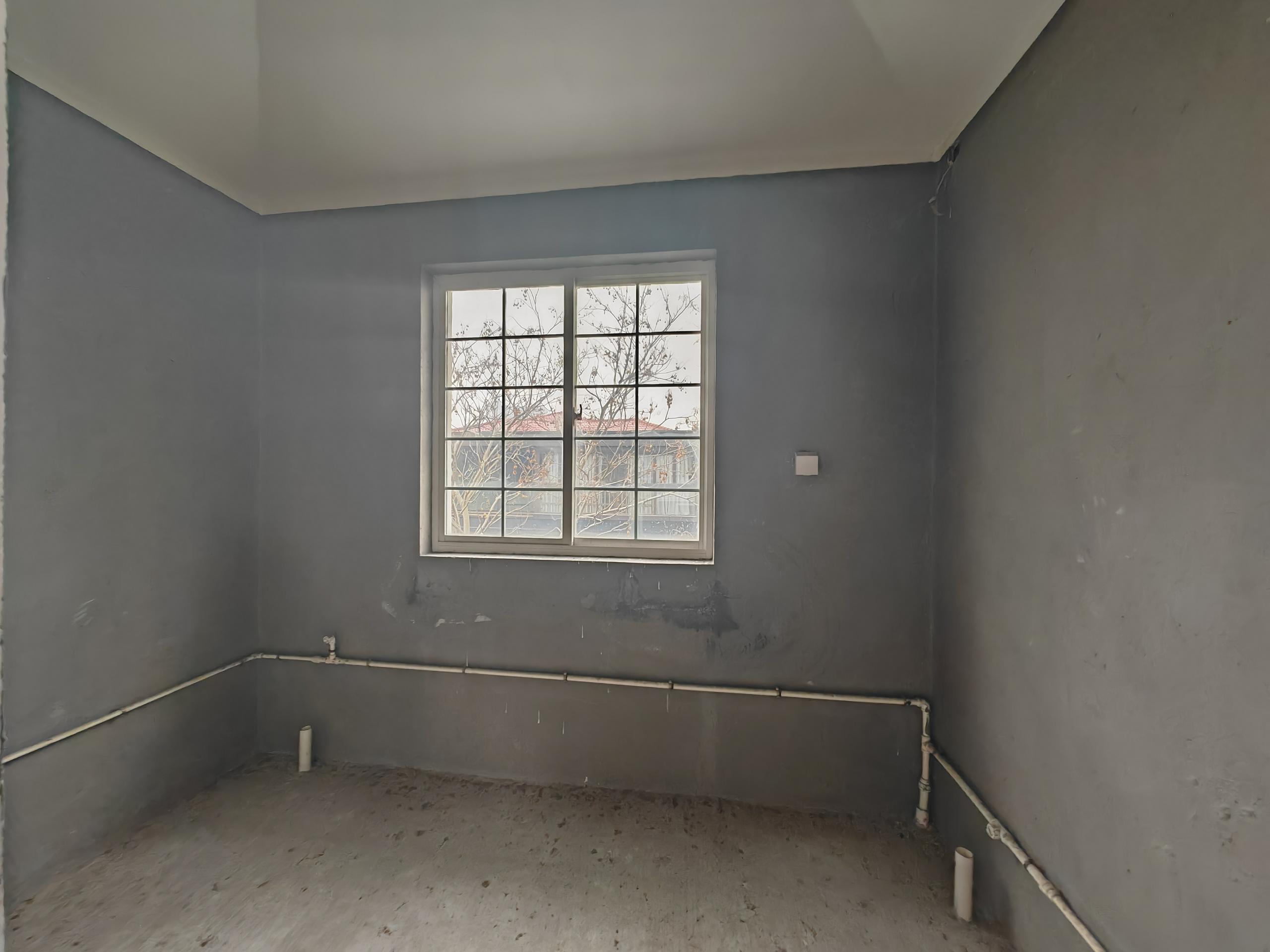 东郊庄园 6室2厅3卫 490.66m&sup2;
