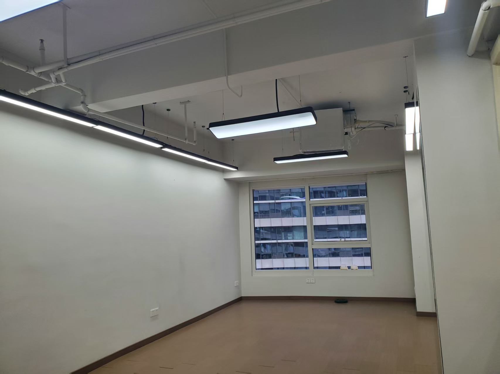 中南世纪城北区 3室1厅1卫 150m&sup2;