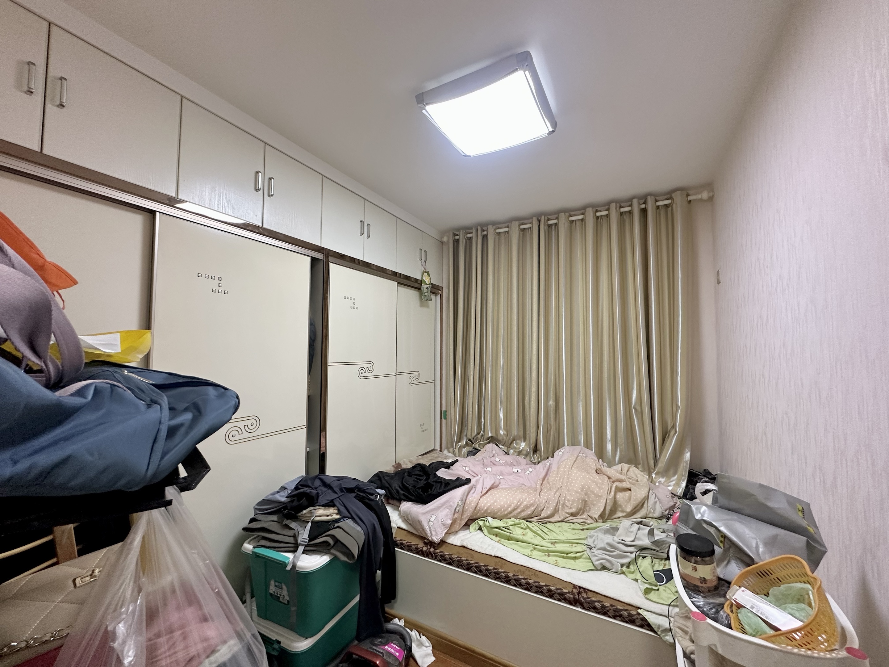 盛鑫&middot;南湖学府 3室2厅1卫 93m&sup2;