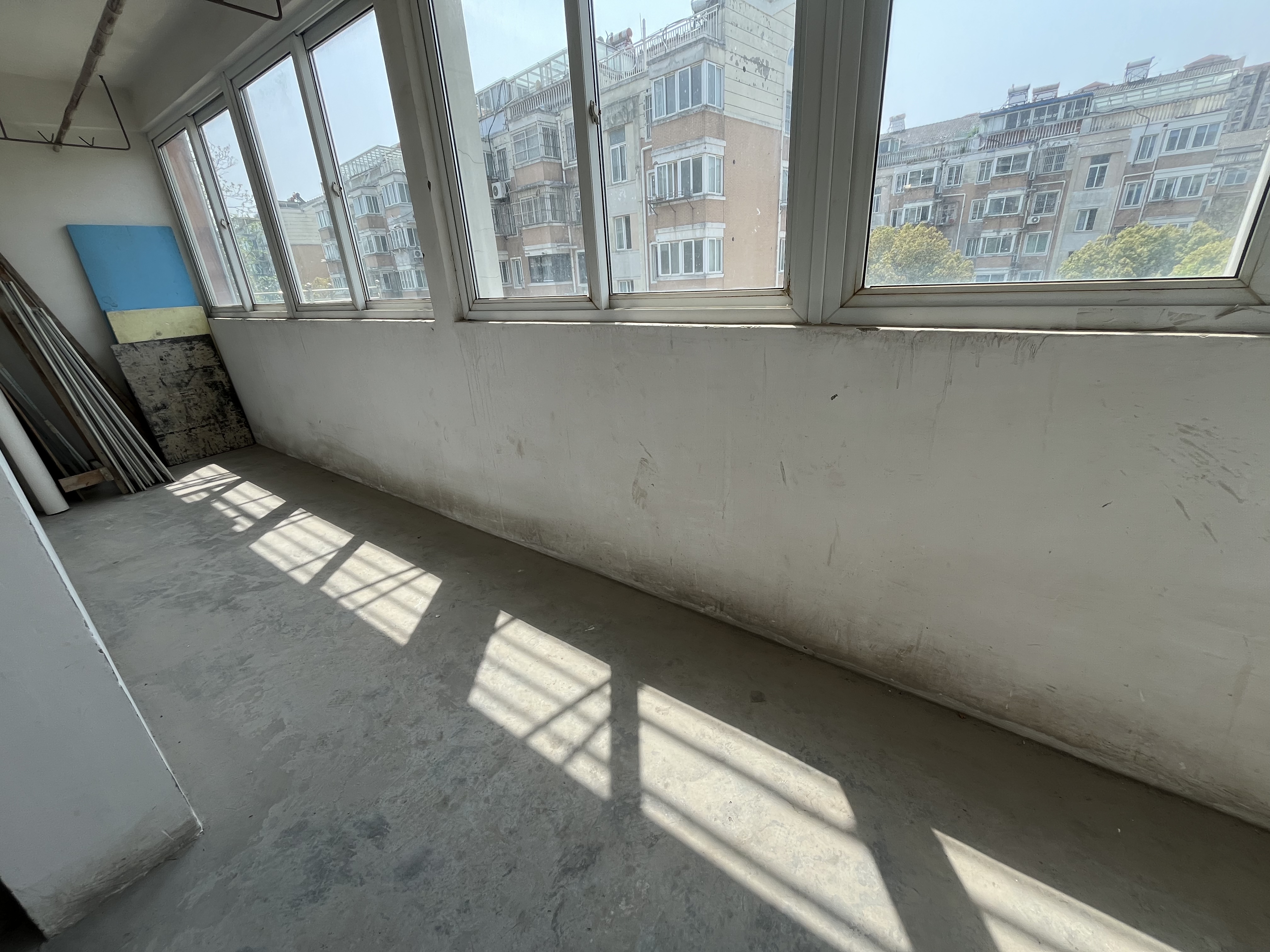 星通花园 3室2厅1卫 120m&sup2;