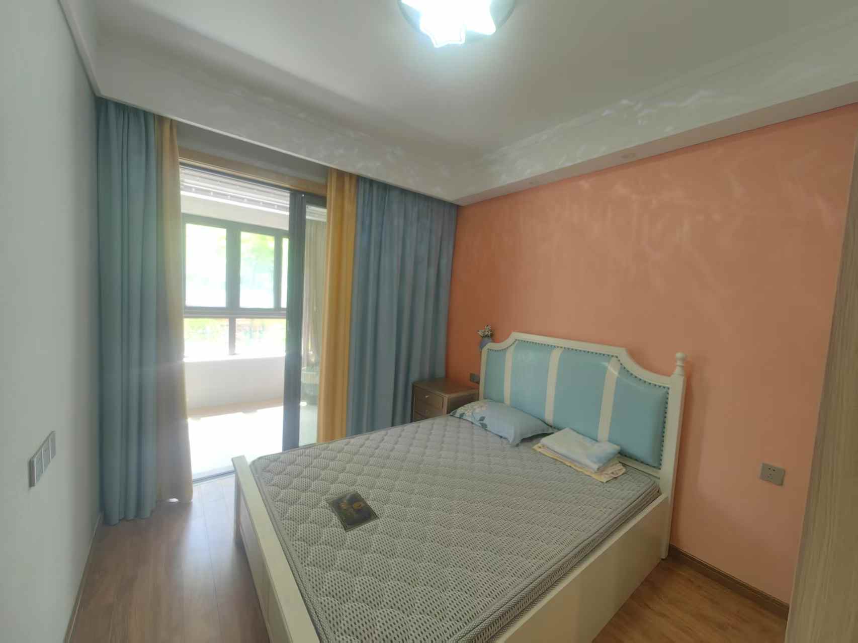 佳期漫 4室2厅2卫 121.8m&sup2;