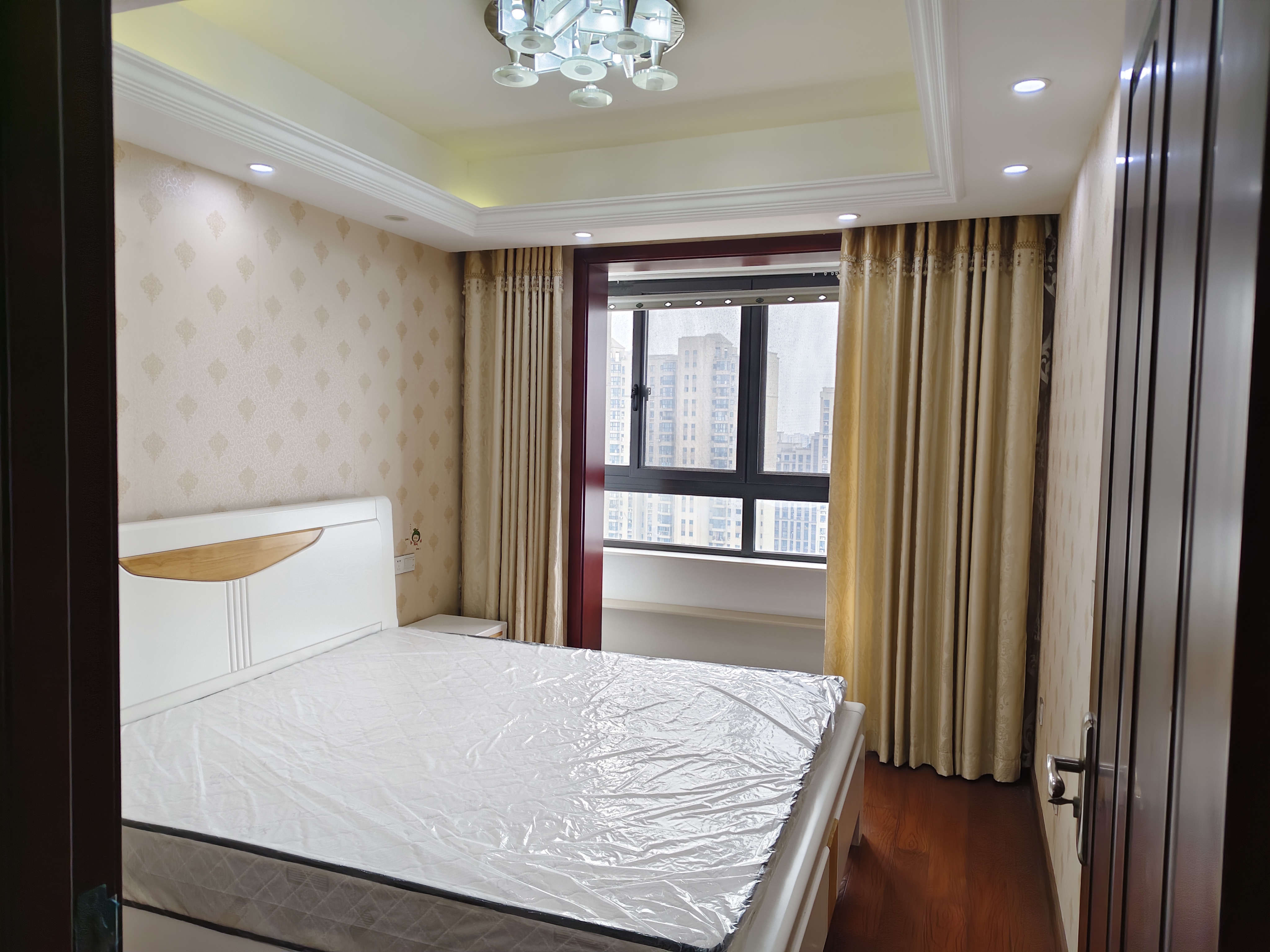 南通橡树湾 3室2厅2卫 126.00m&sup2;