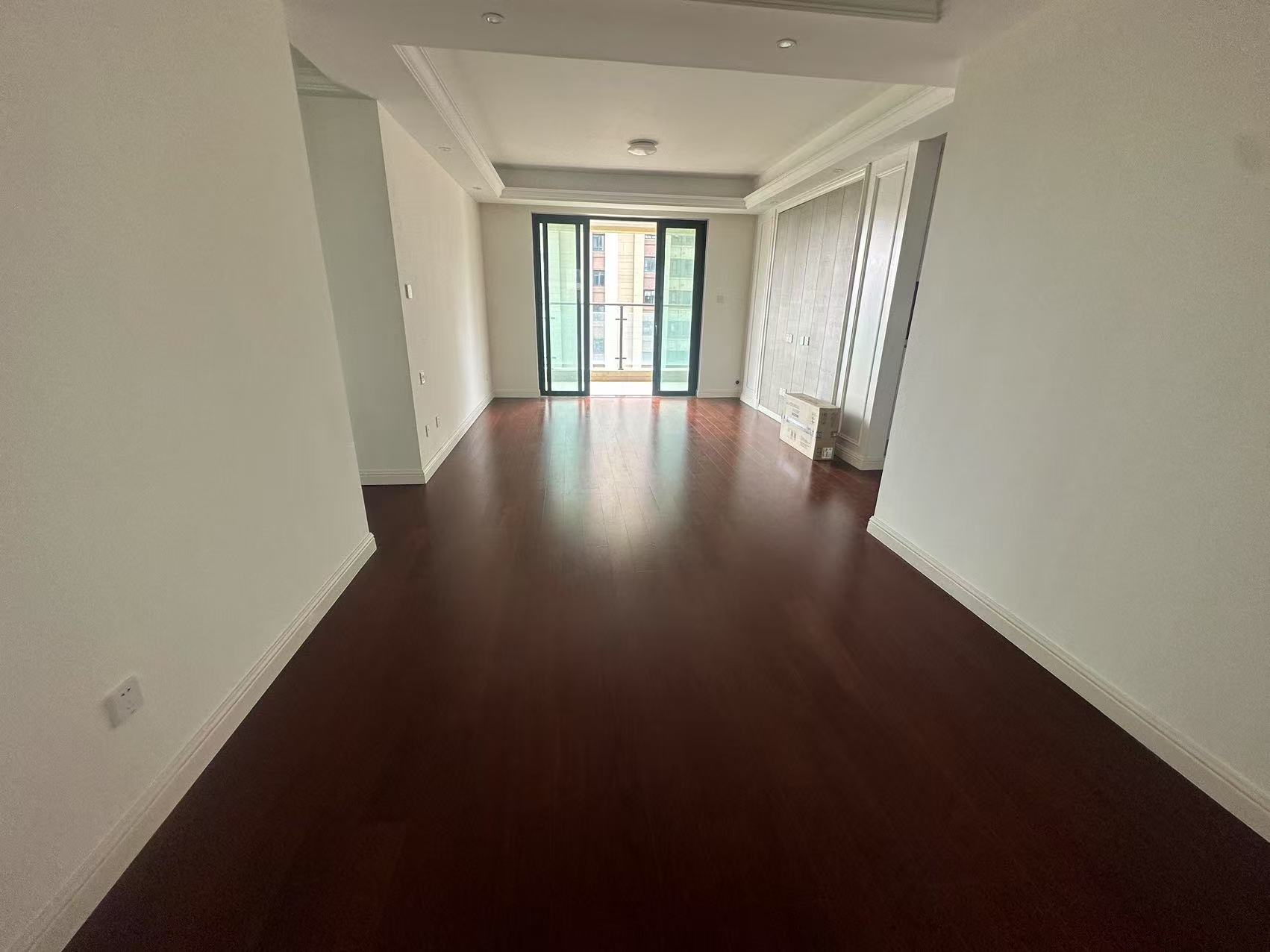红星天铂 4室2厅2卫 128.16m&sup2;