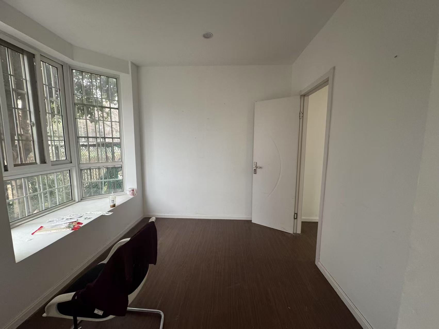 星湖花园 5室2厅2卫 395m&sup2;