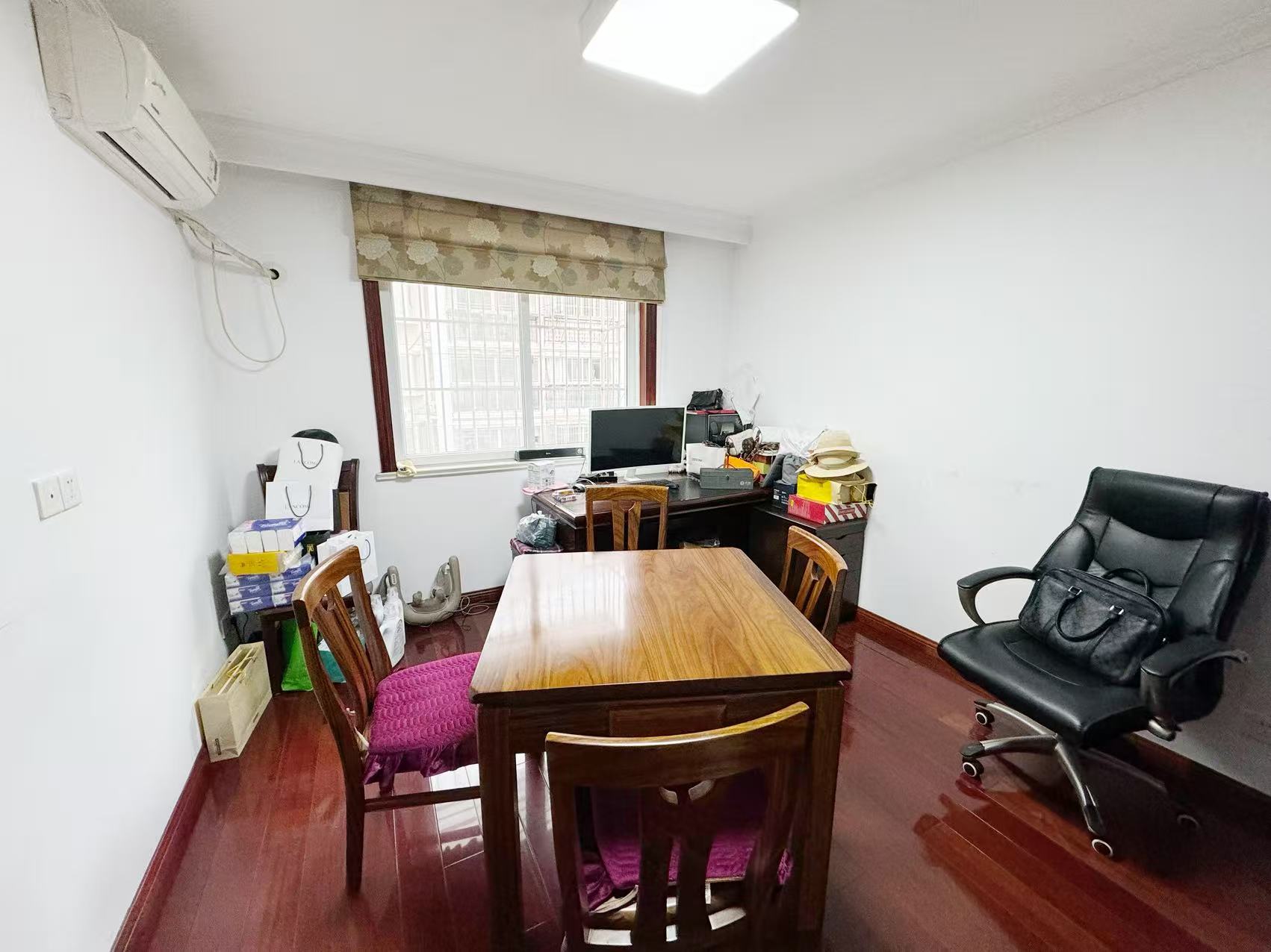 锦绣花园 3室2厅1卫 126.76m&sup2;