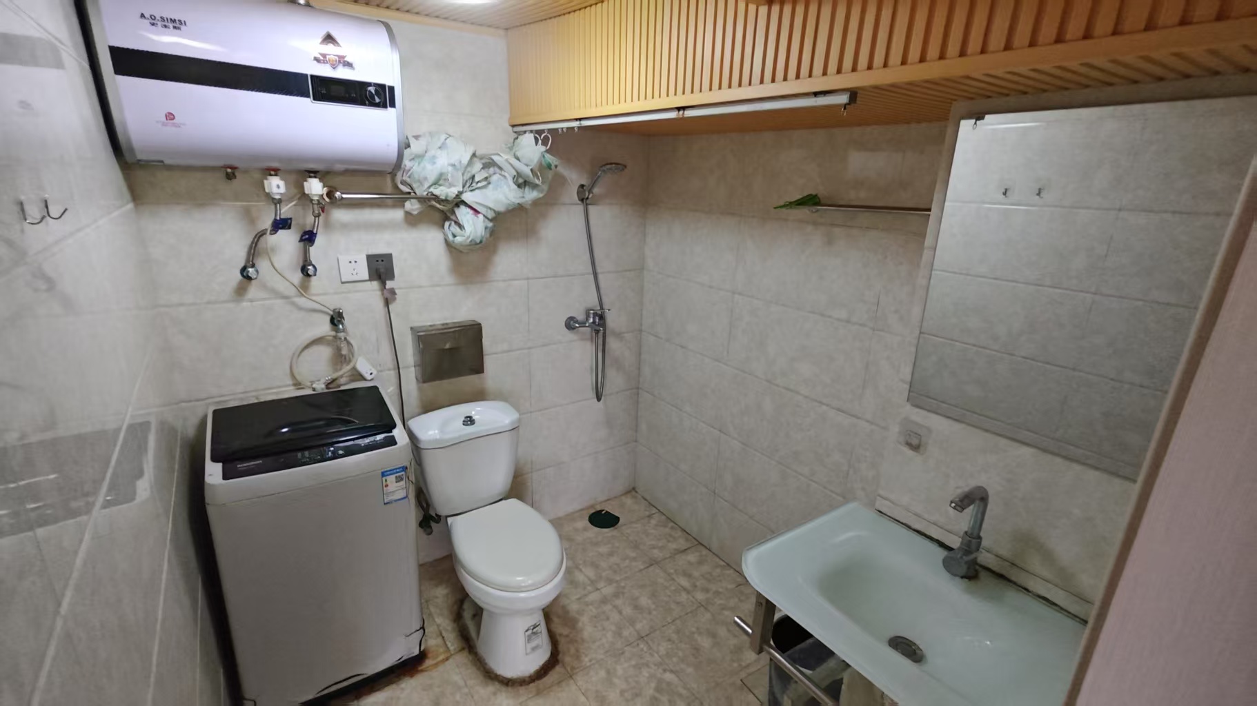 唐人公寓 1室1厅1卫 50m&sup2;
