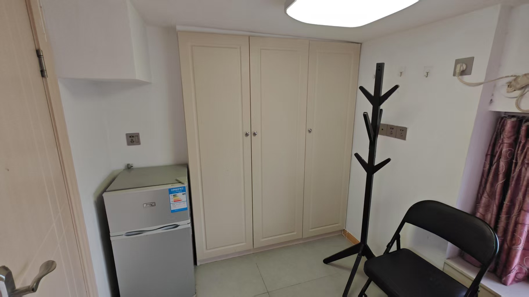 唐人公寓 1室1厅1卫 50m&sup2;