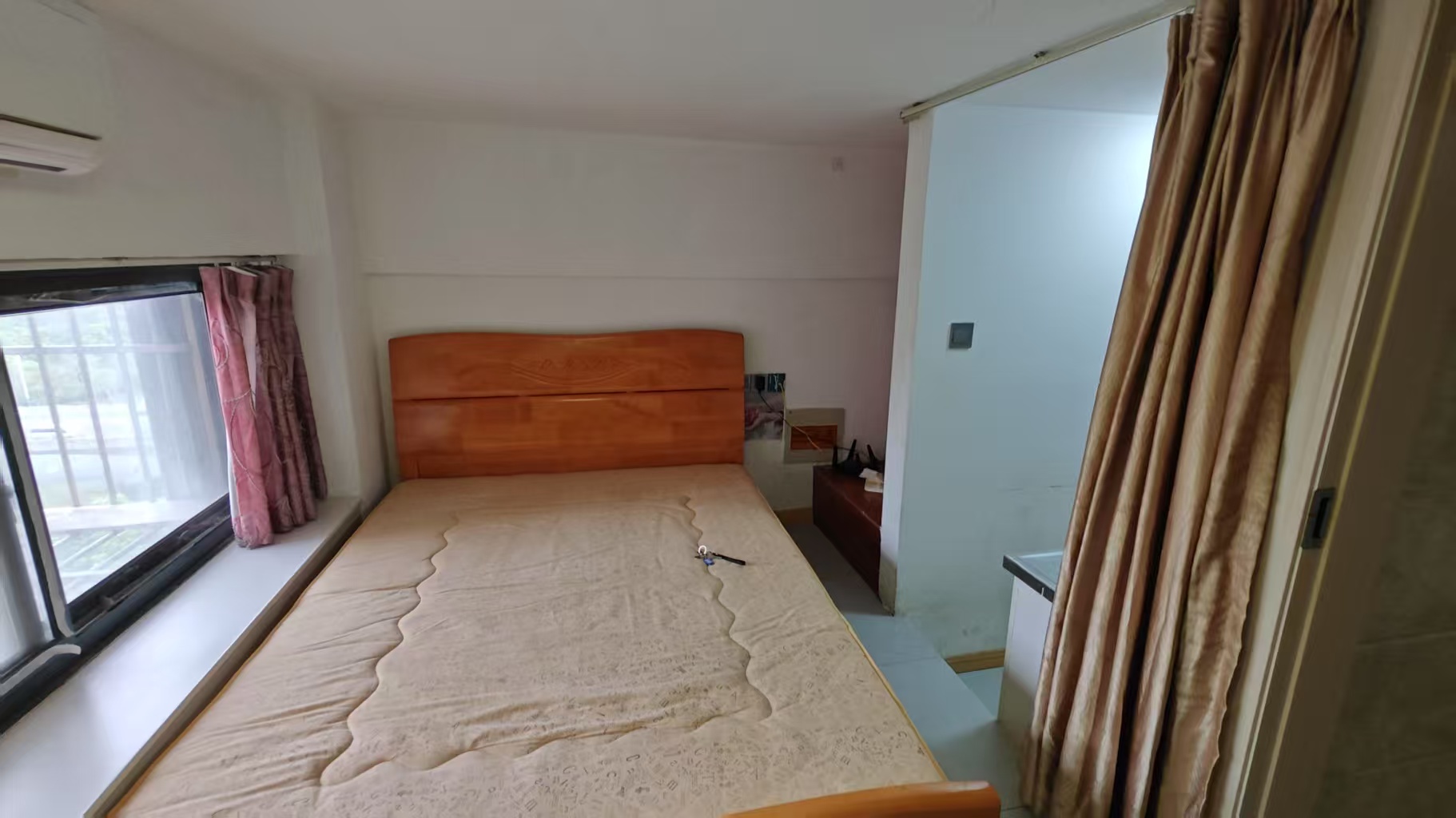 唐人公寓 1室1厅1卫 50m&sup2;