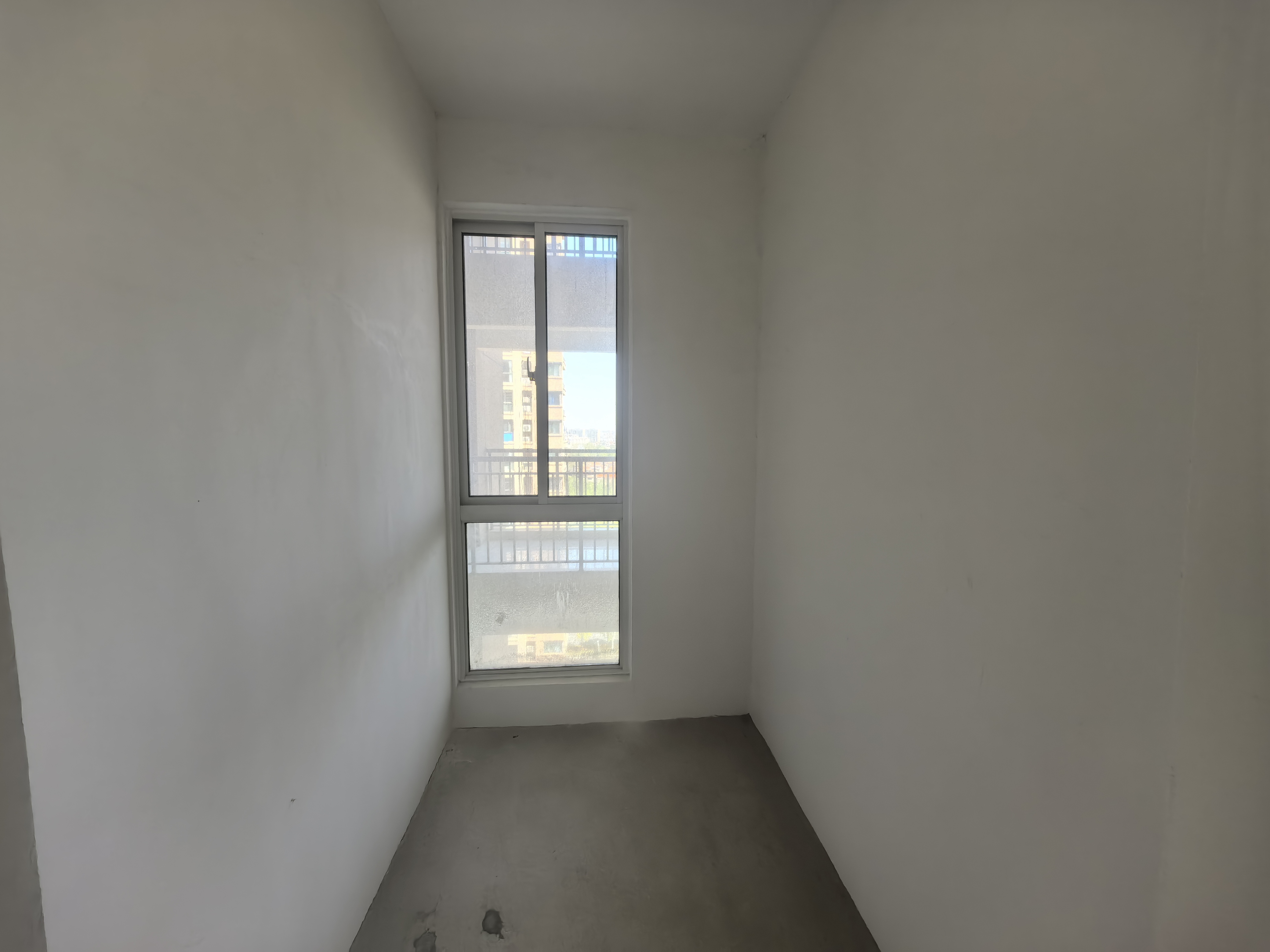 湖滨华庭 3室2厅1卫 91.00m&sup2;