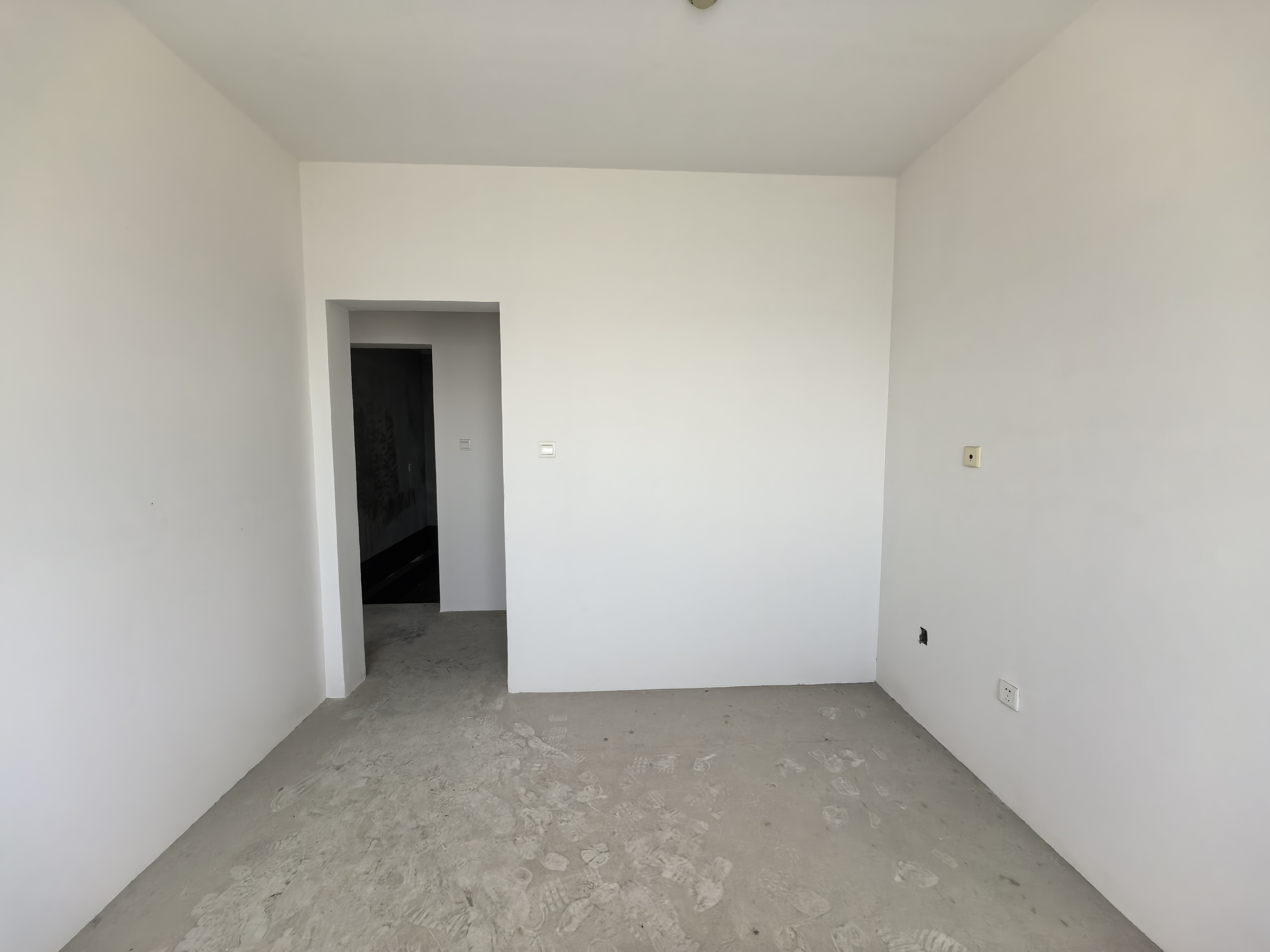 湖滨华庭 3室2厅1卫 91.00m²