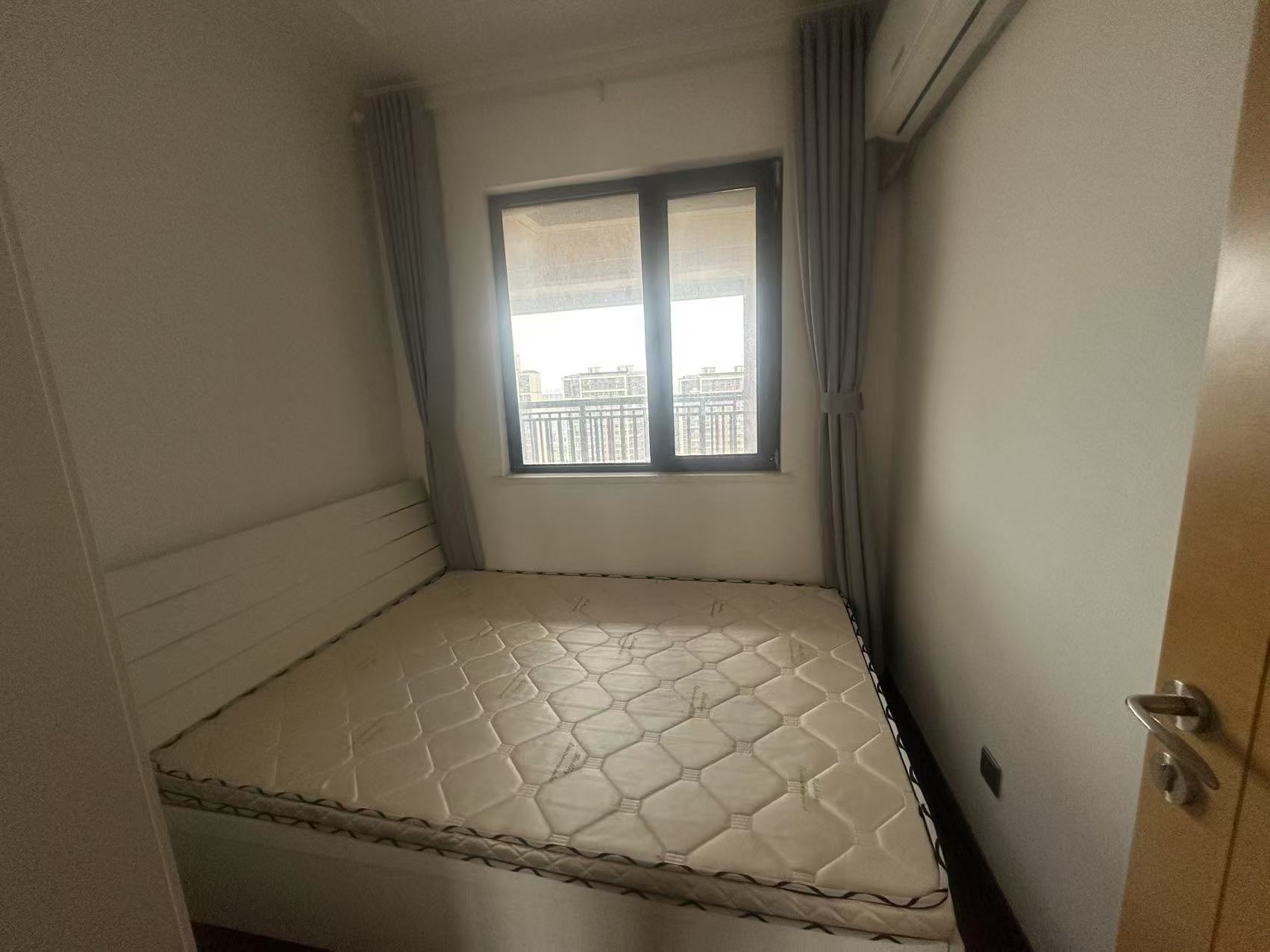 富力院士廷 3室2厅2卫 109m&sup2;