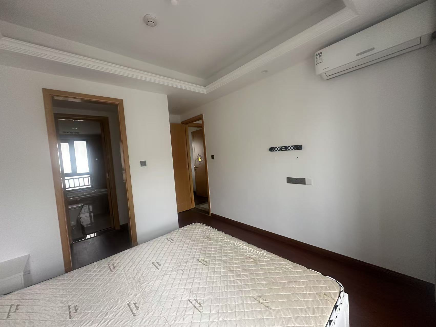 富力院士廷 3室2厅2卫 109m&sup2;