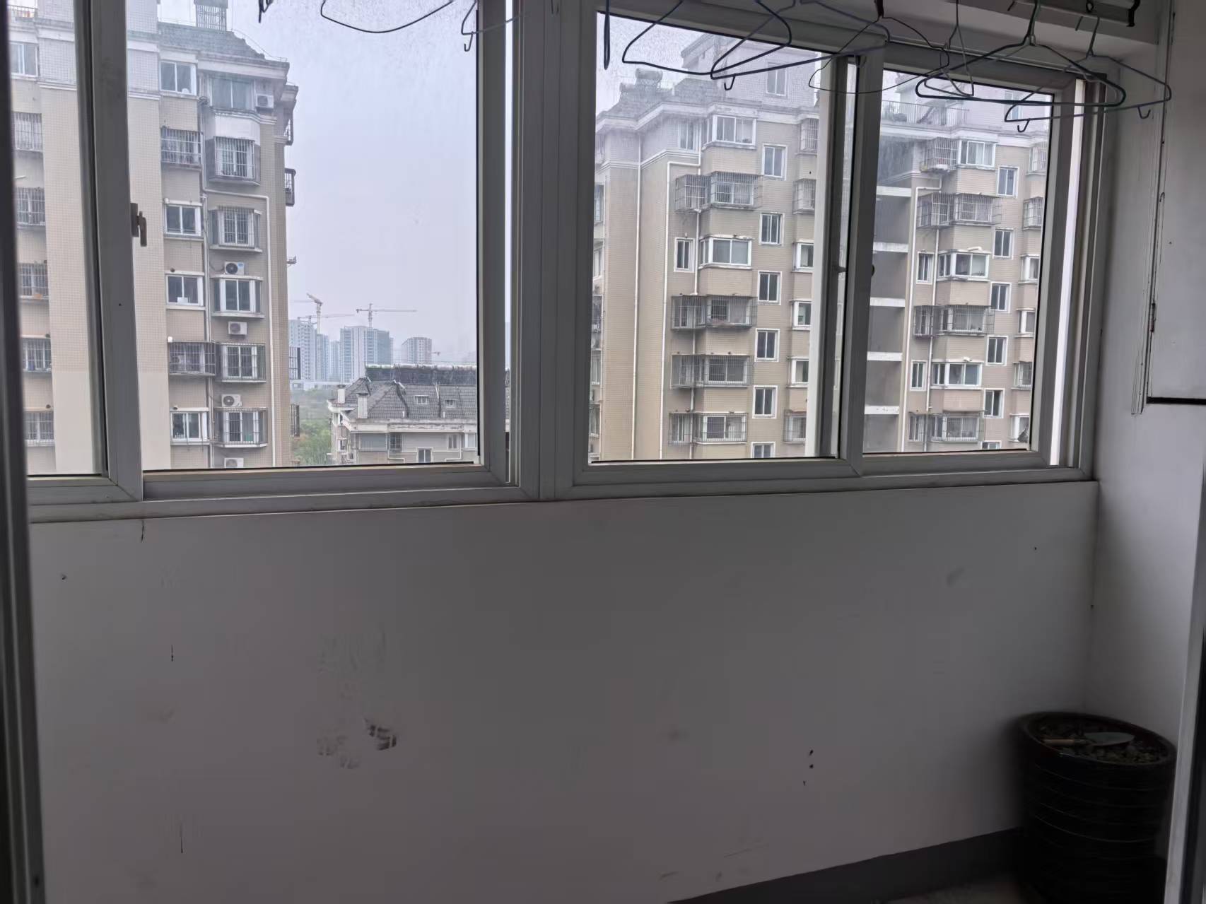 景河苑 2室2厅1卫 120m&sup2;