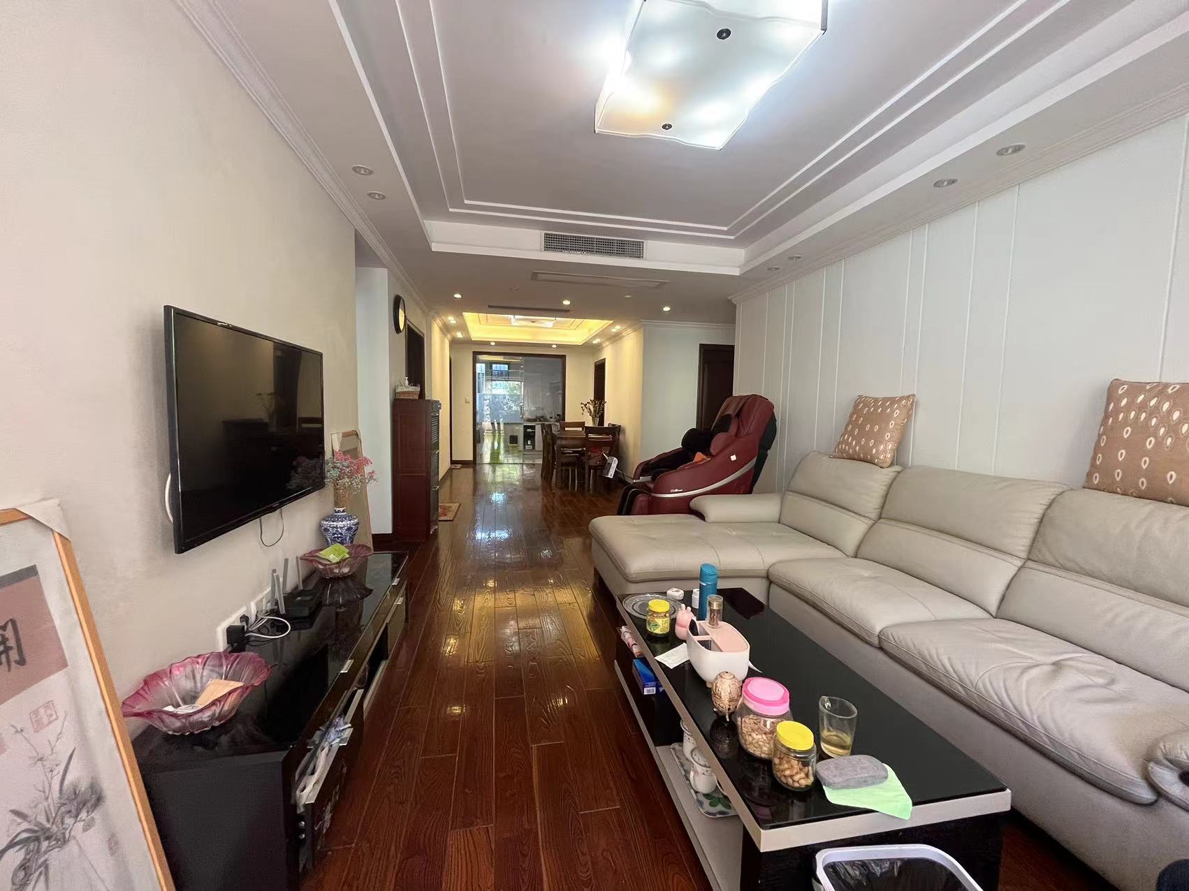 城市嘉苑 3室2厅2卫 141m&sup2;