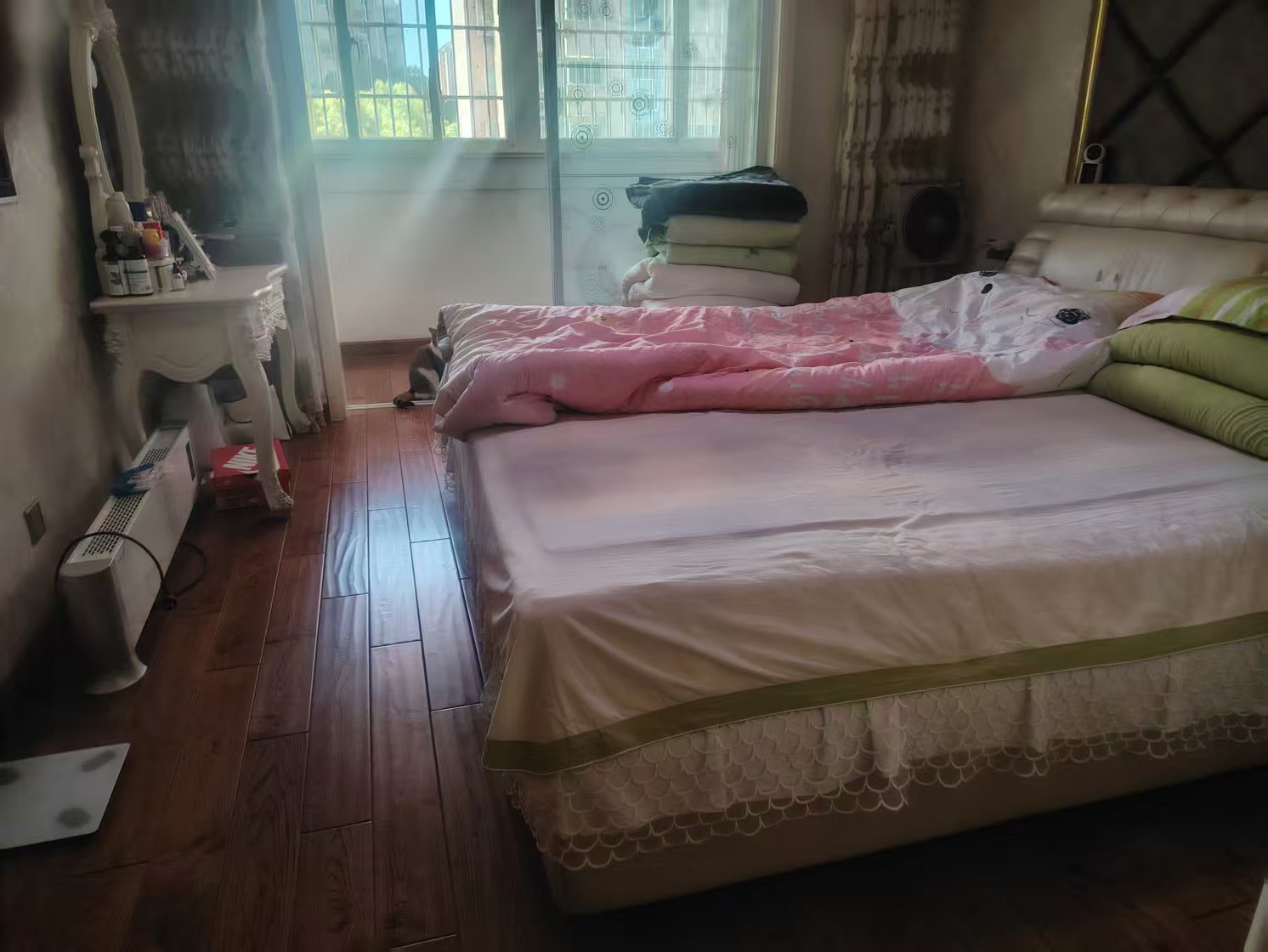 紫东花苑 3室2厅1卫 136.00m&sup2;