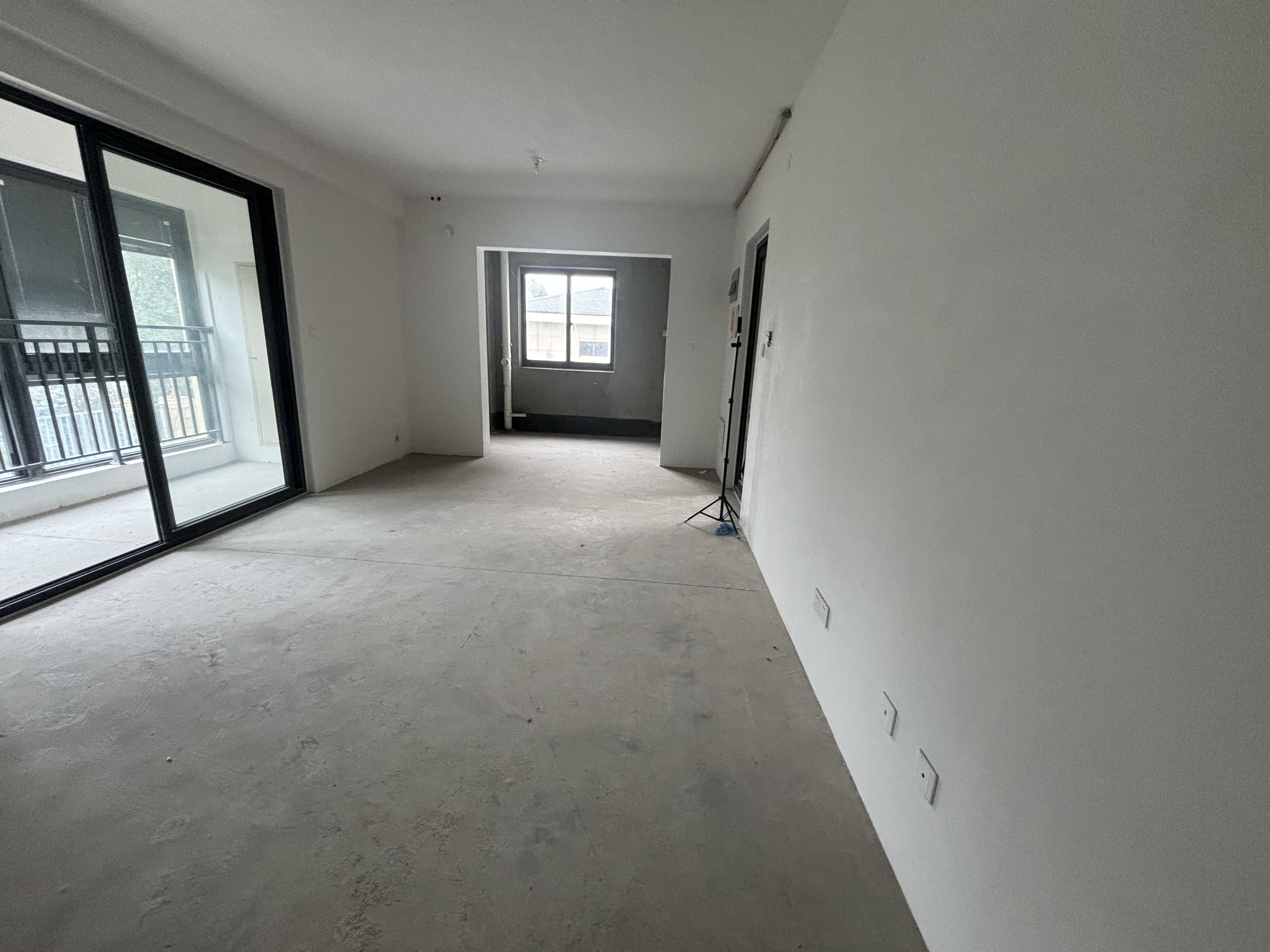 春溪集 4室2厅2卫 127m&sup2;