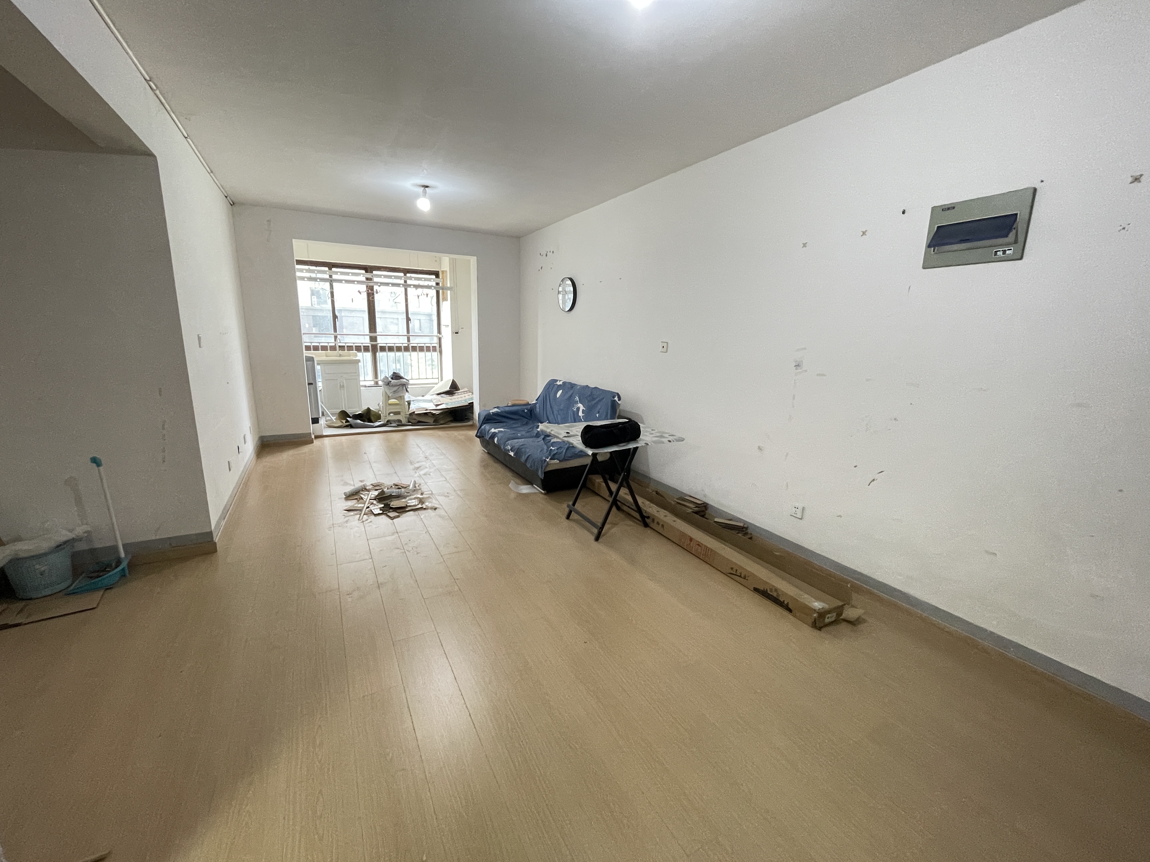山景水岸 3室1厅1卫 97m²