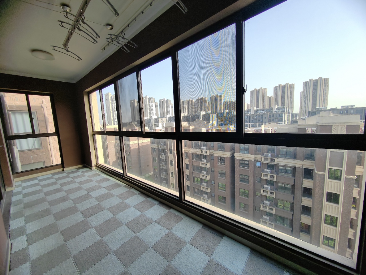 林肯公园 4室2厅2卫 124m&sup2;