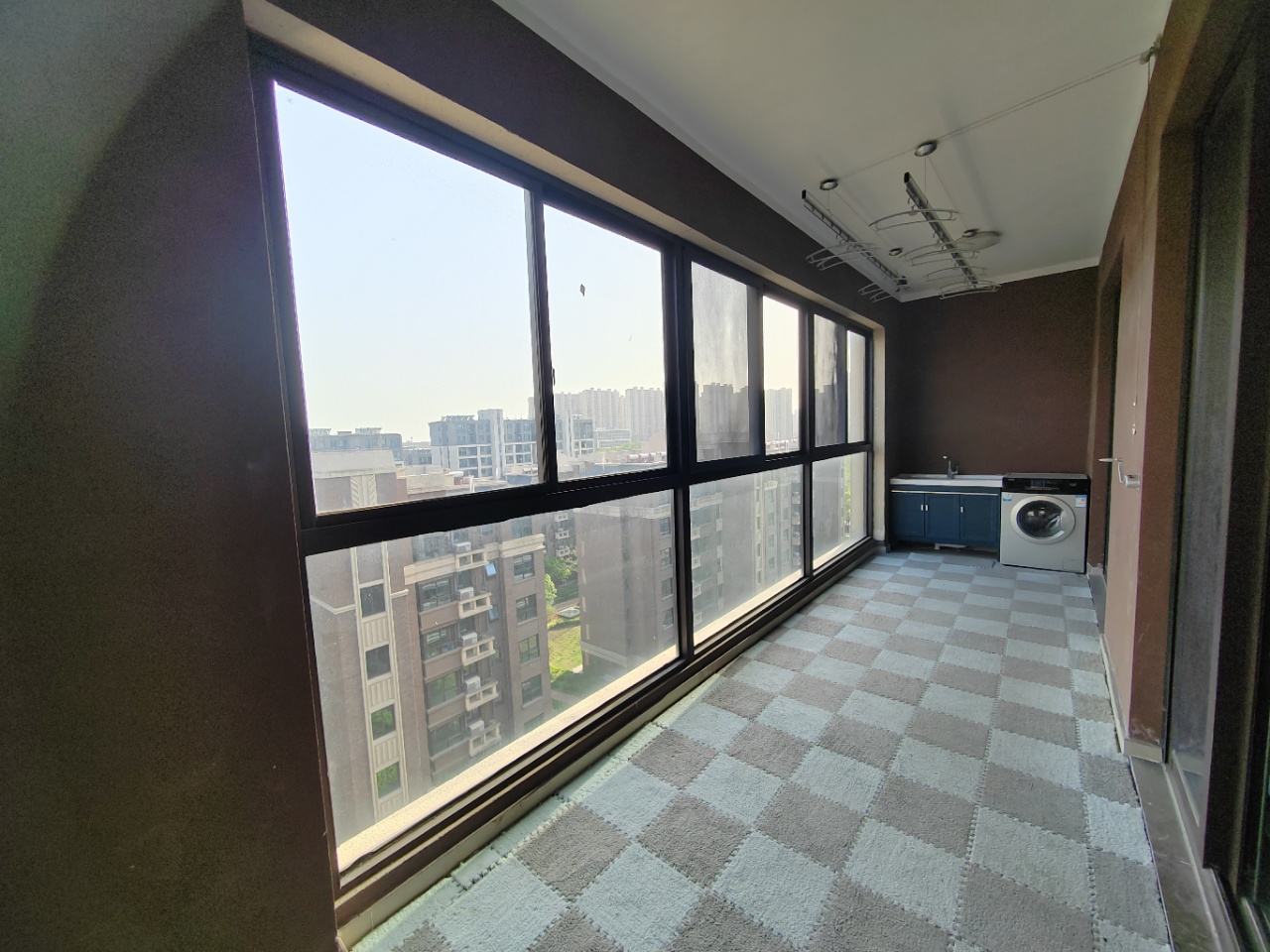林肯公园 4室2厅2卫 124m&sup2;