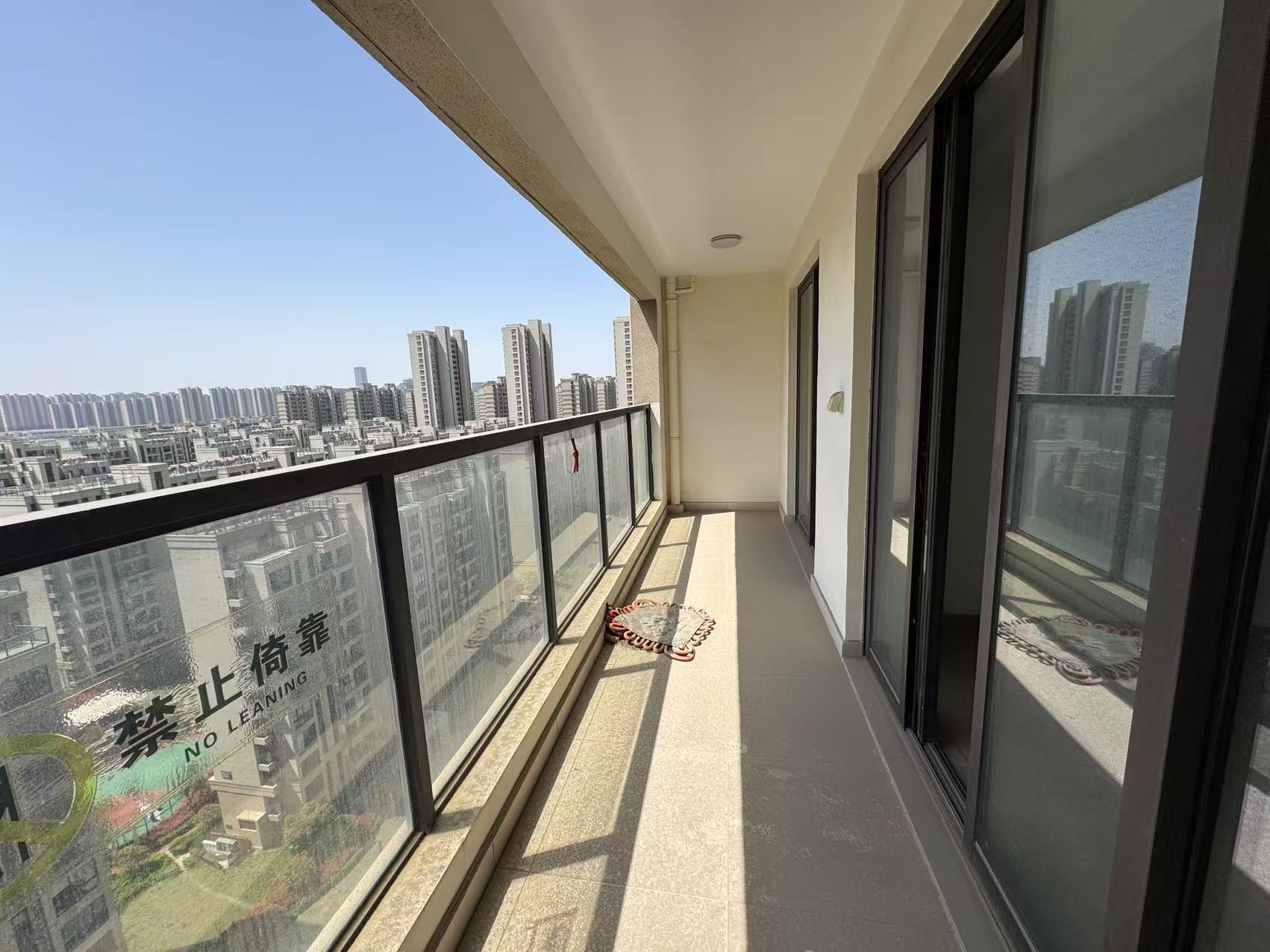 时光漫城 3室2厅1卫 92.61m&sup2;