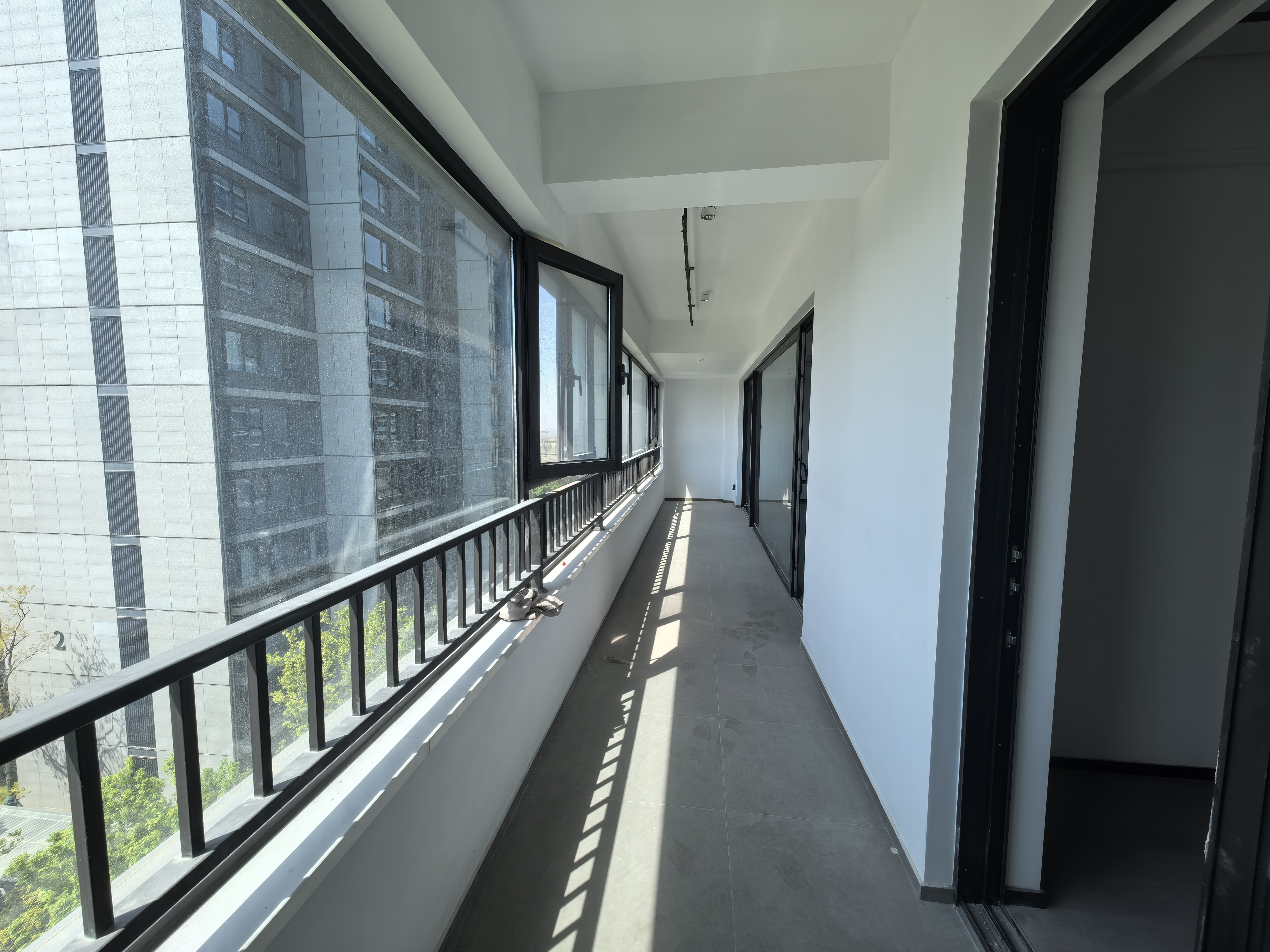 滨江玺 3室2厅3卫 190.00m&sup2;