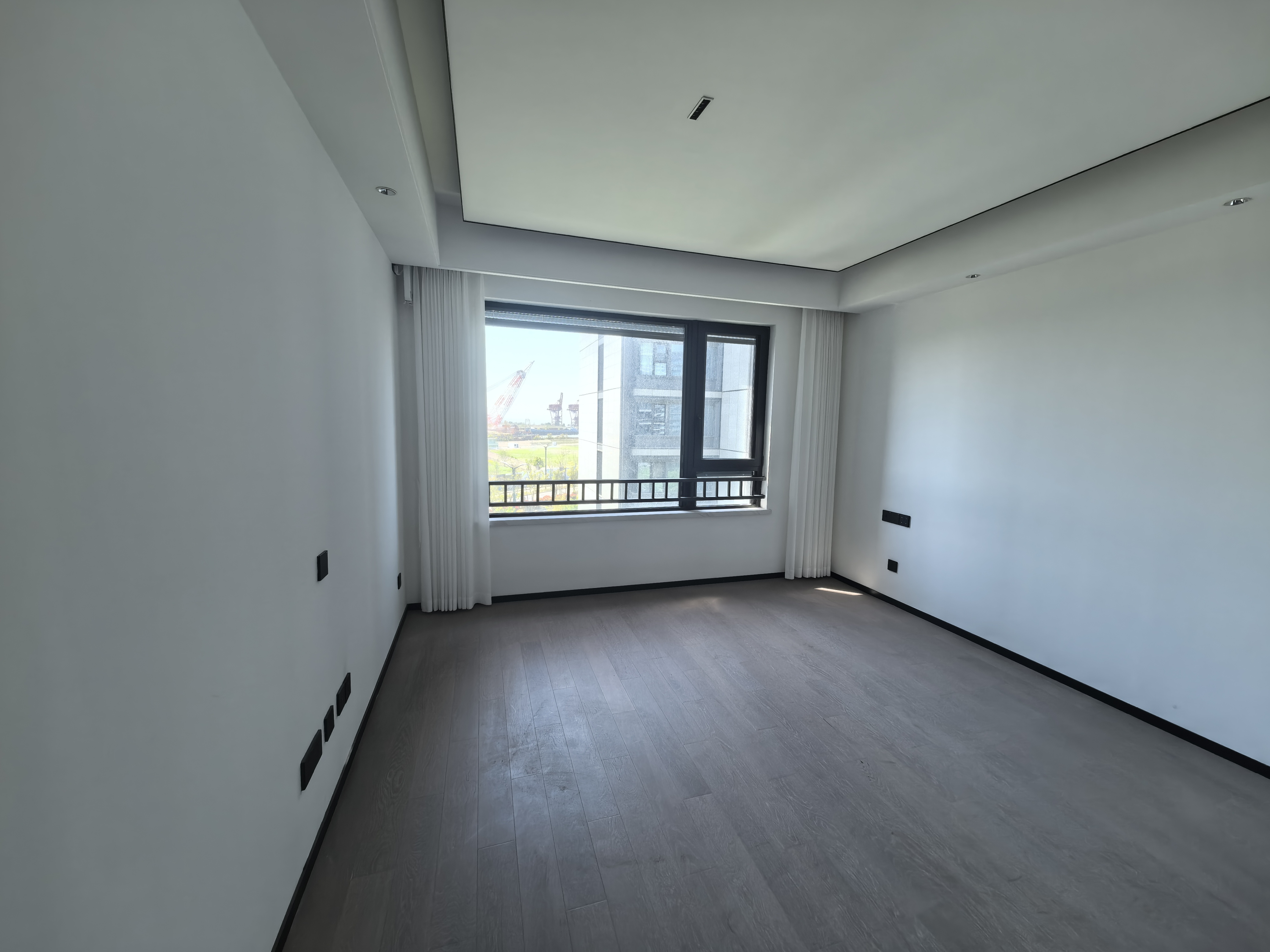 滨江玺 3室2厅3卫 190.00m&sup2;