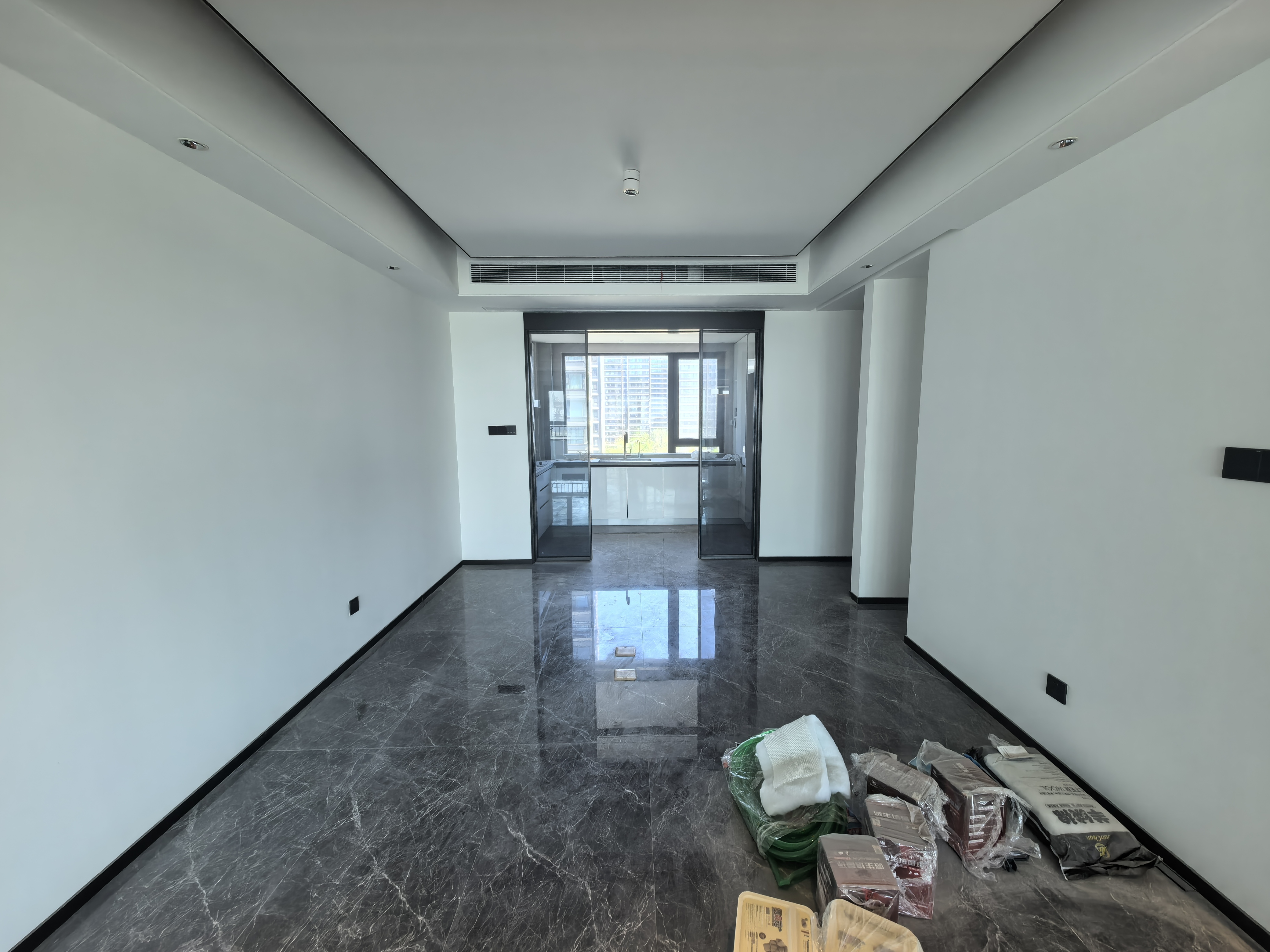 滨江玺 3室2厅3卫 190.00m&sup2;