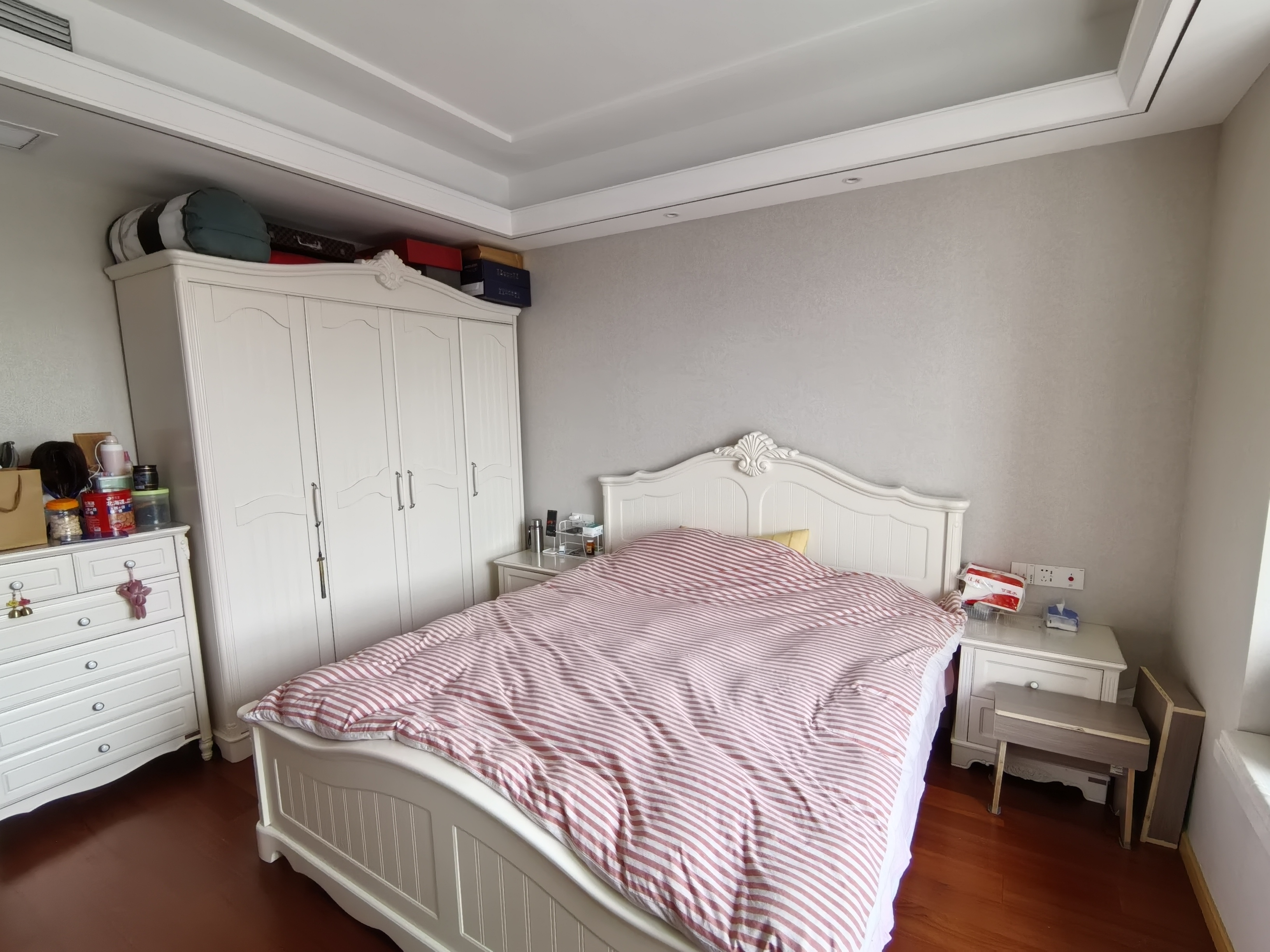 兰园 4室2厅2卫 143m&sup2;