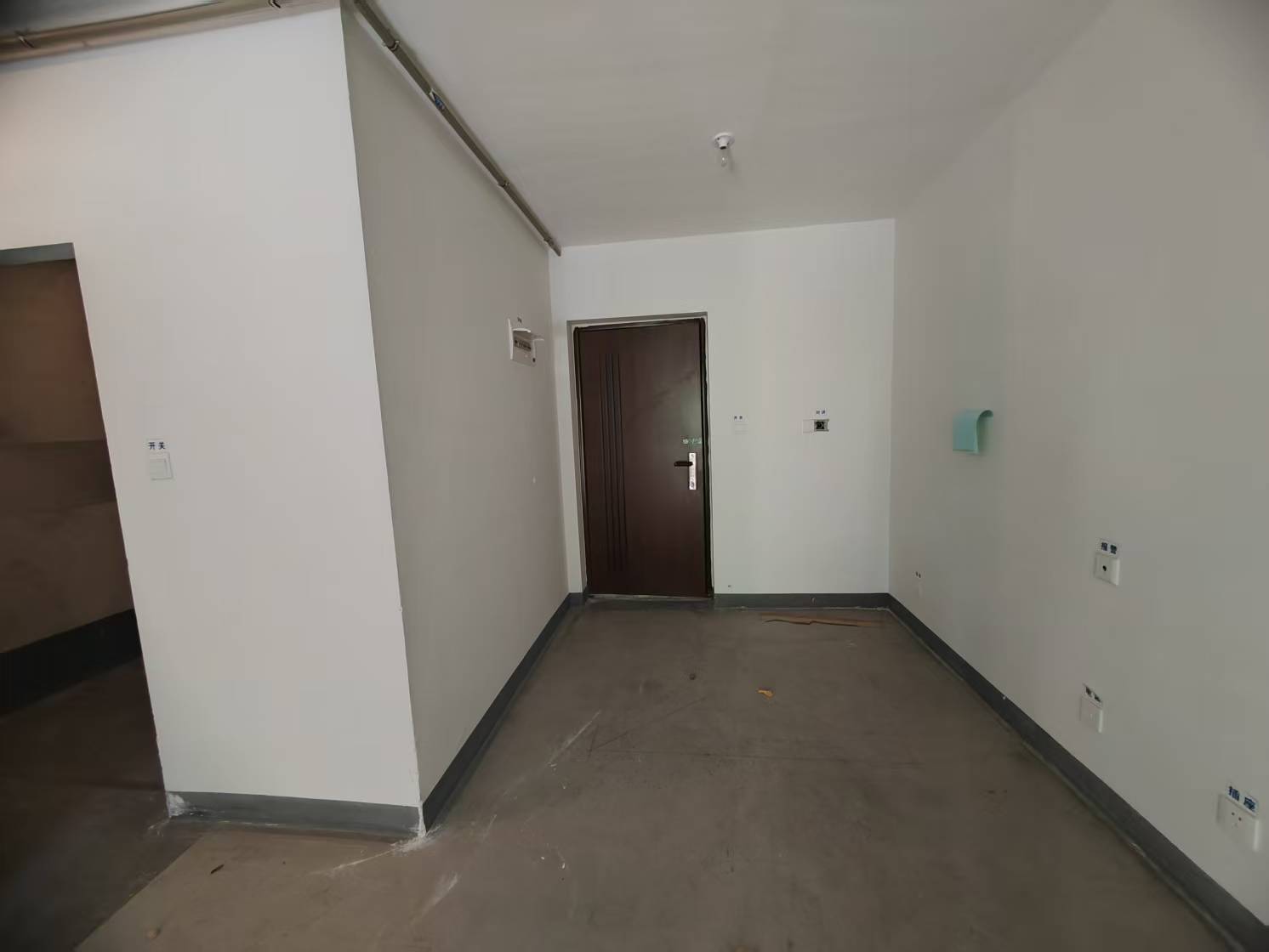世茂新界 3室2厅1卫 91m&sup2;