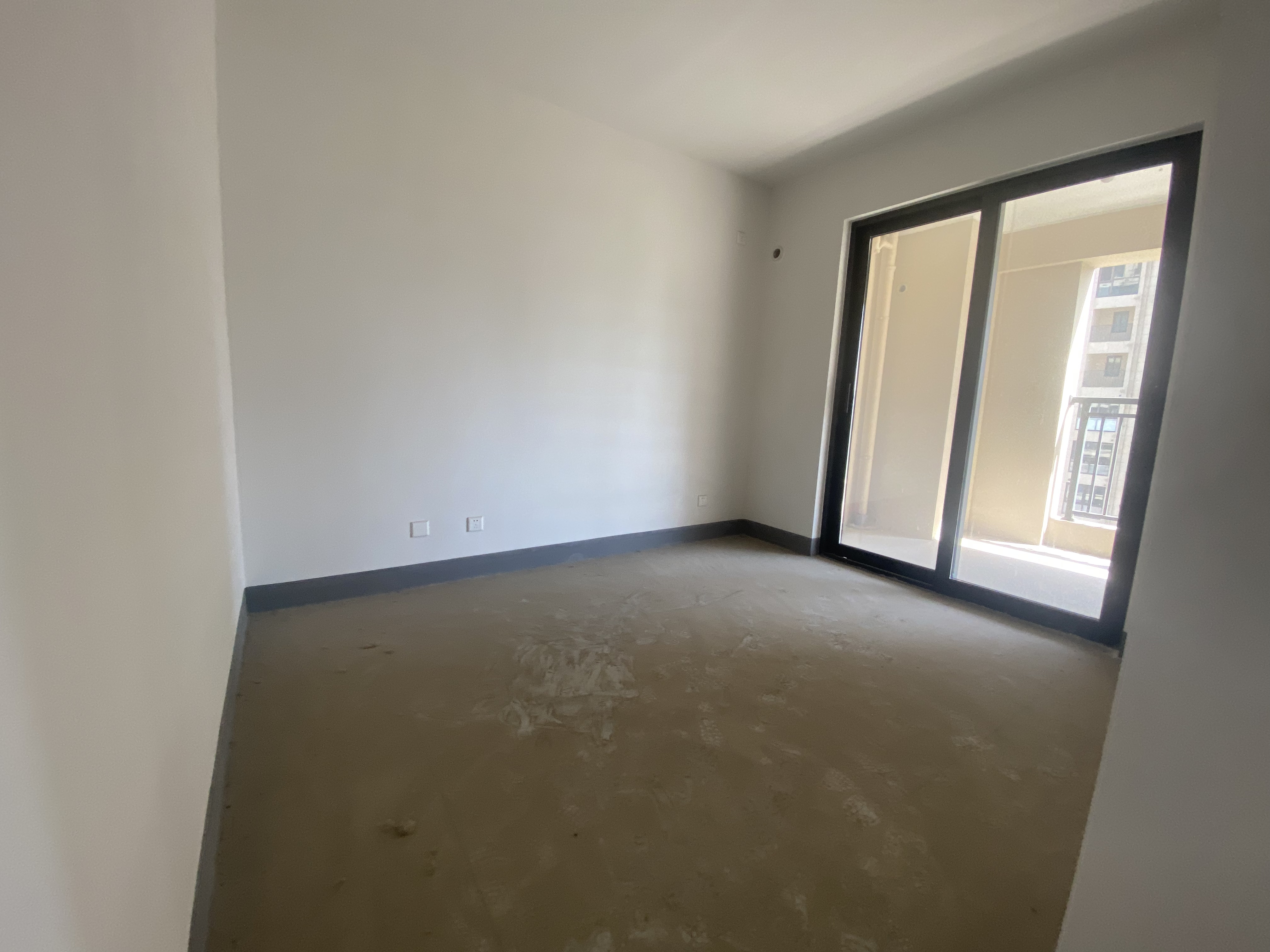 招商新城雍景湾 4室2厅2卫 127m&sup2;