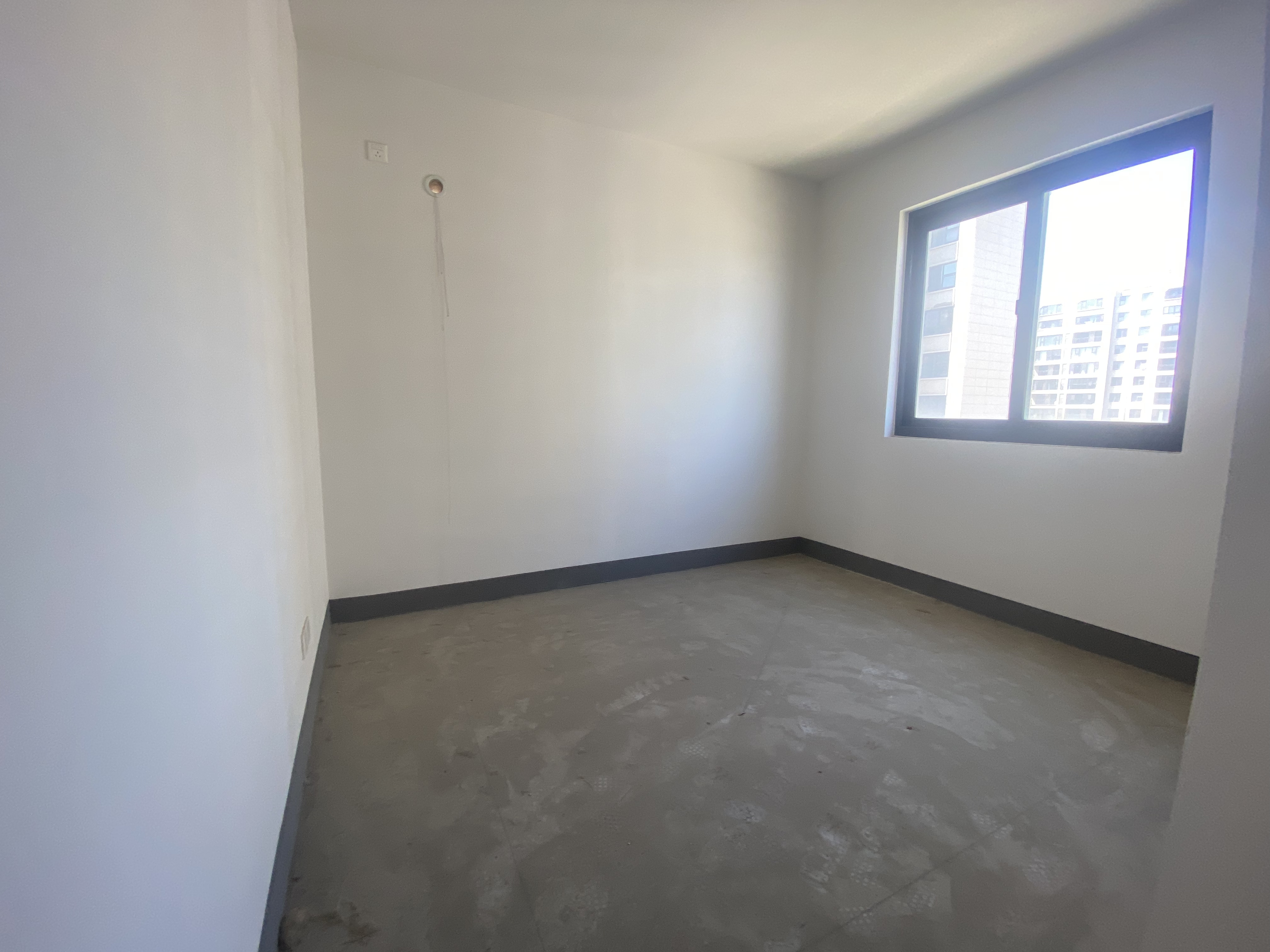 招商新城雍景湾 4室2厅2卫 127m&sup2;