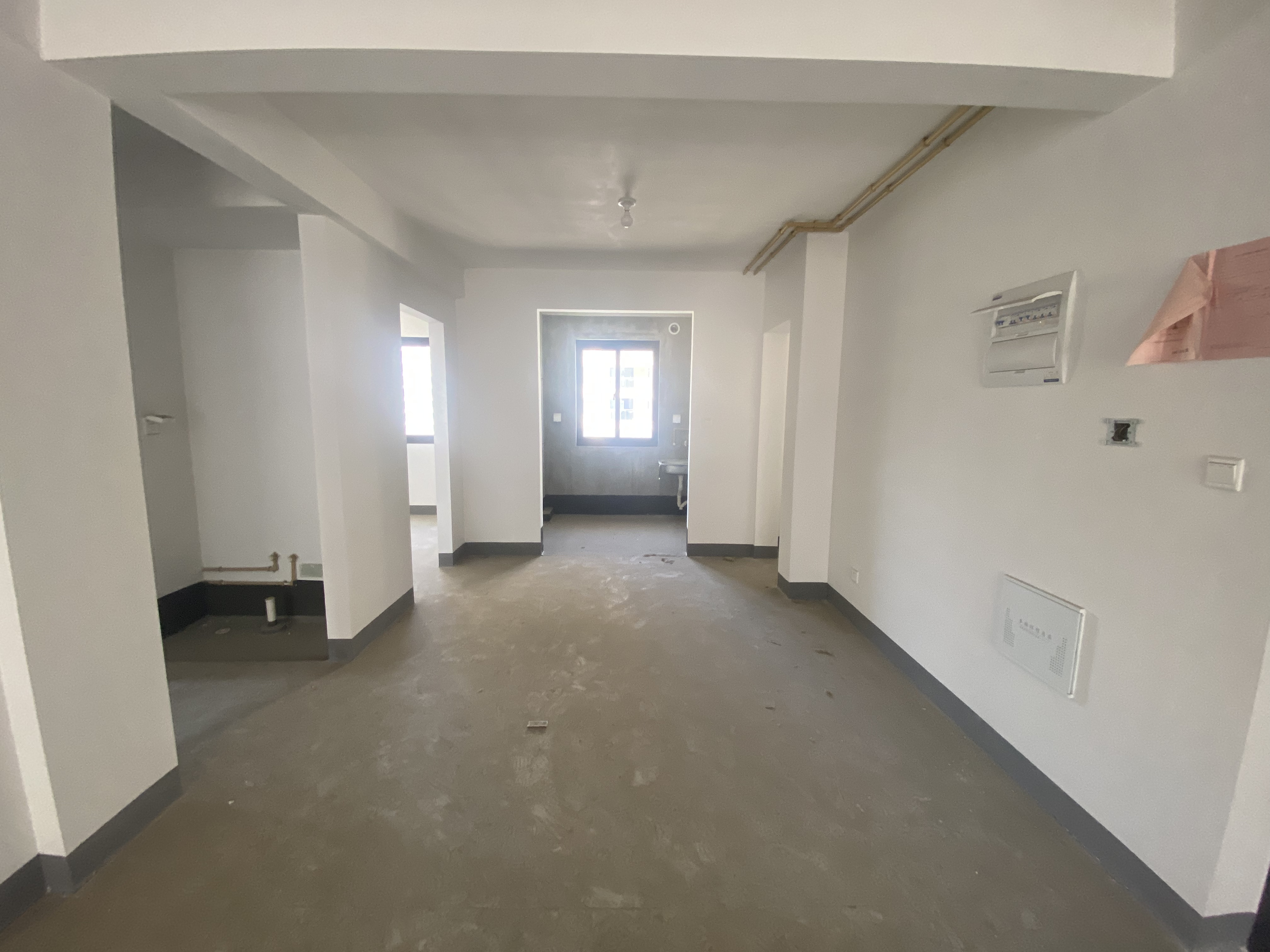 招商新城雍景湾 4室2厅2卫 127m²