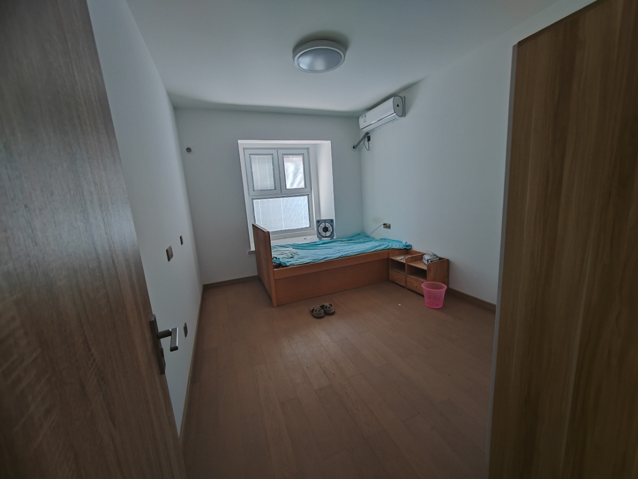 世茂九龙庭 4室2厅2卫 145.92m&sup2;