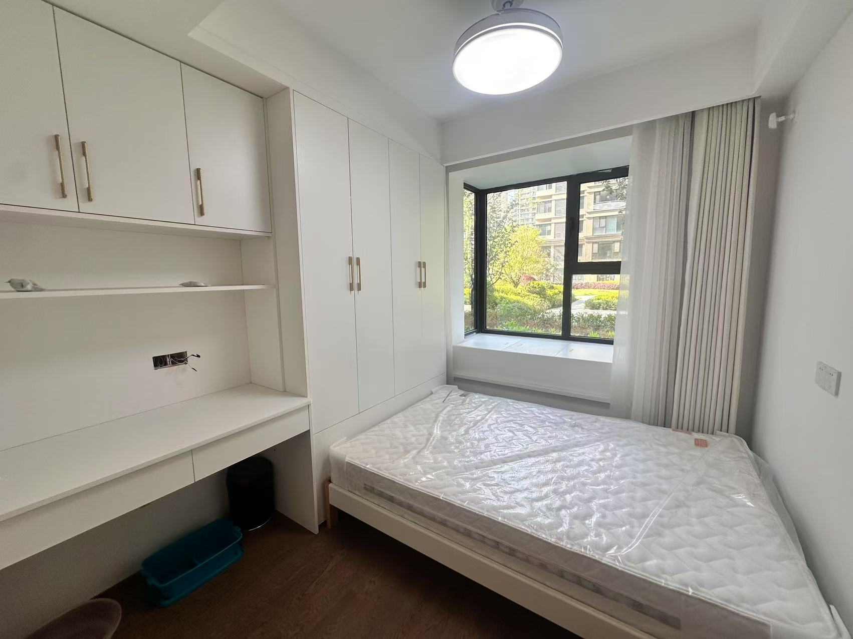 远创宸樾 4室2厅2卫 280.95m&sup2;