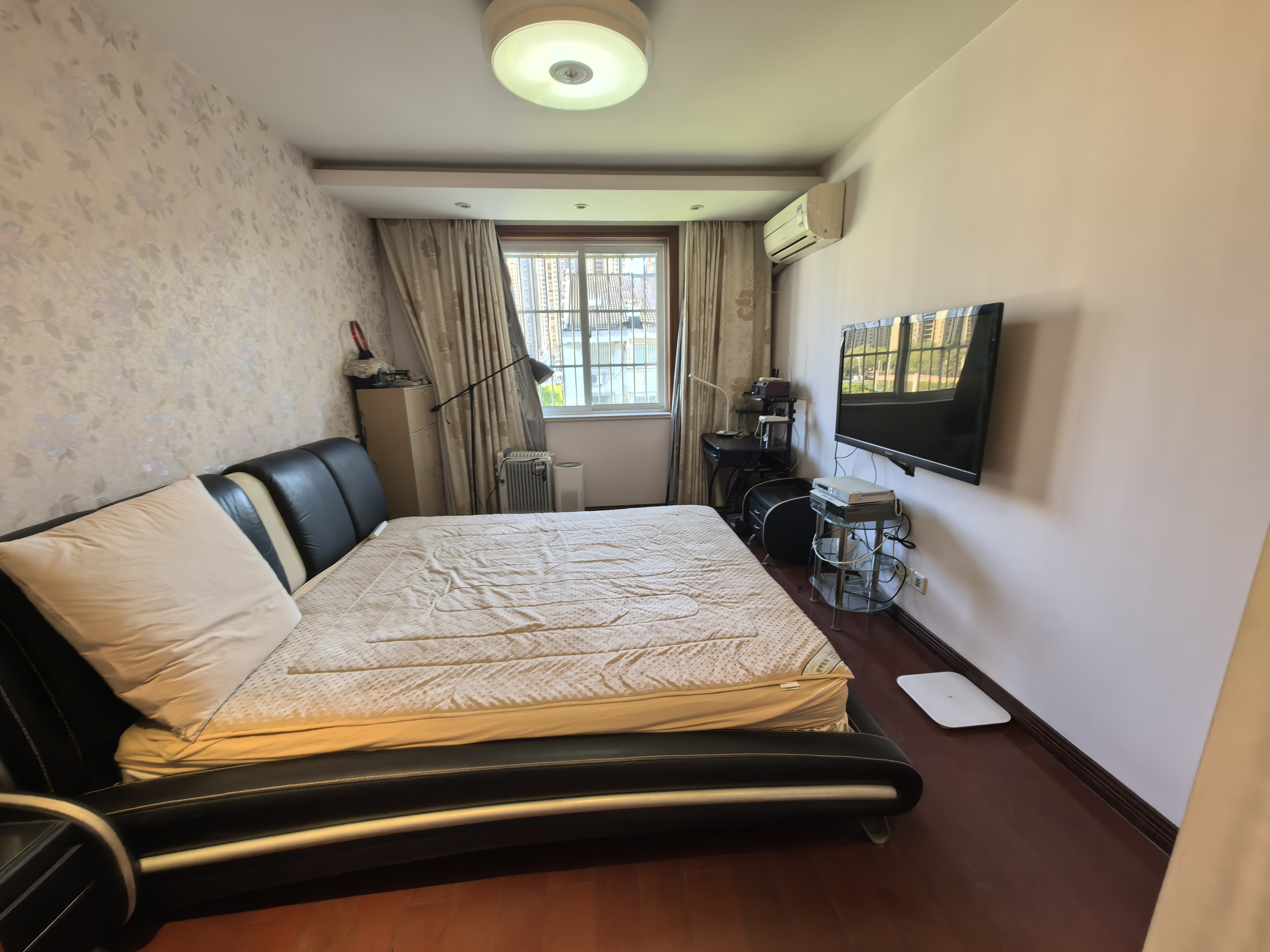 世纪新城 5室2厅2卫 163.85m&sup2;