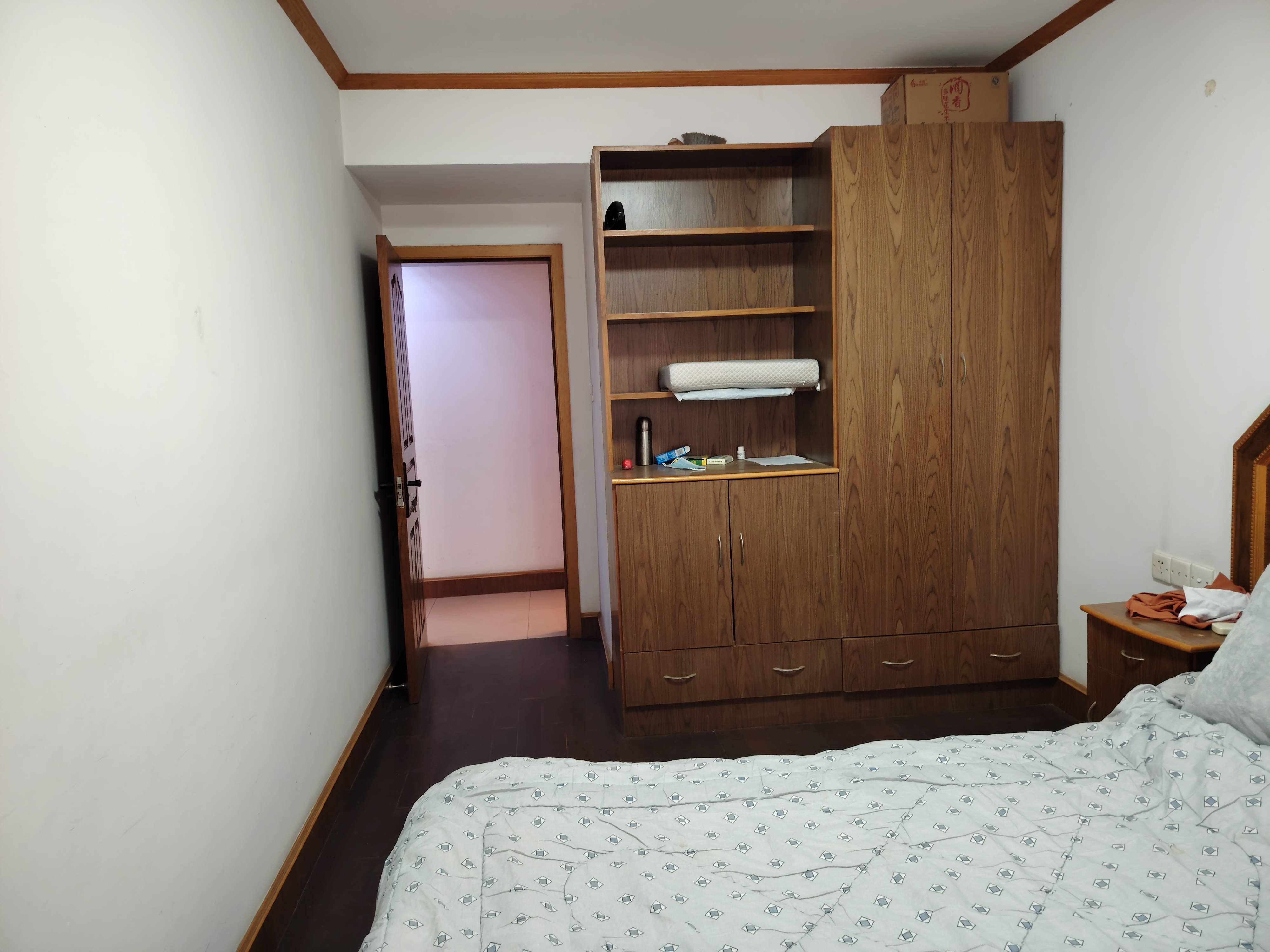 虹景园 3室1厅2卫 129.06m&sup2;