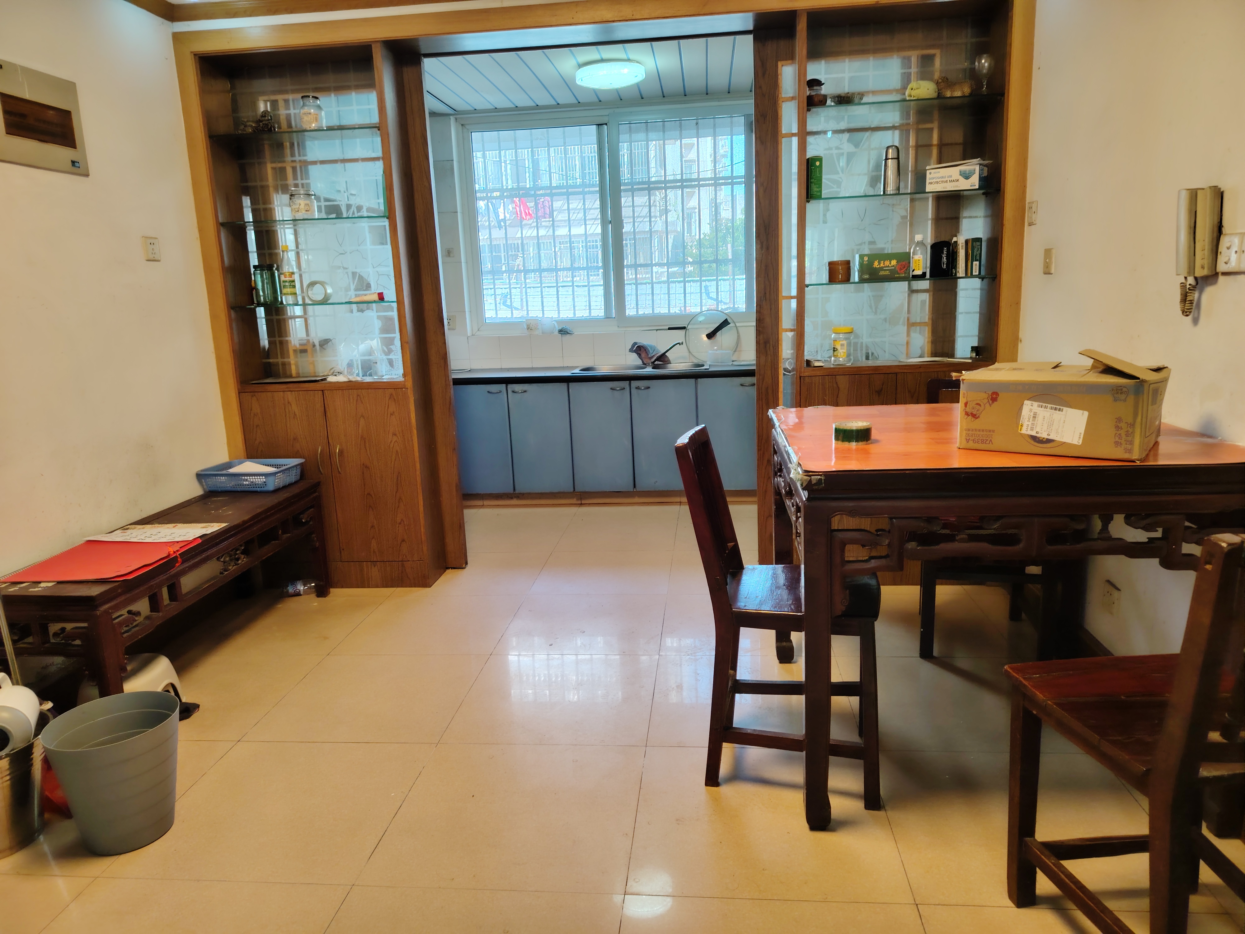 虹景园 3室1厅2卫 129.06m&sup2;